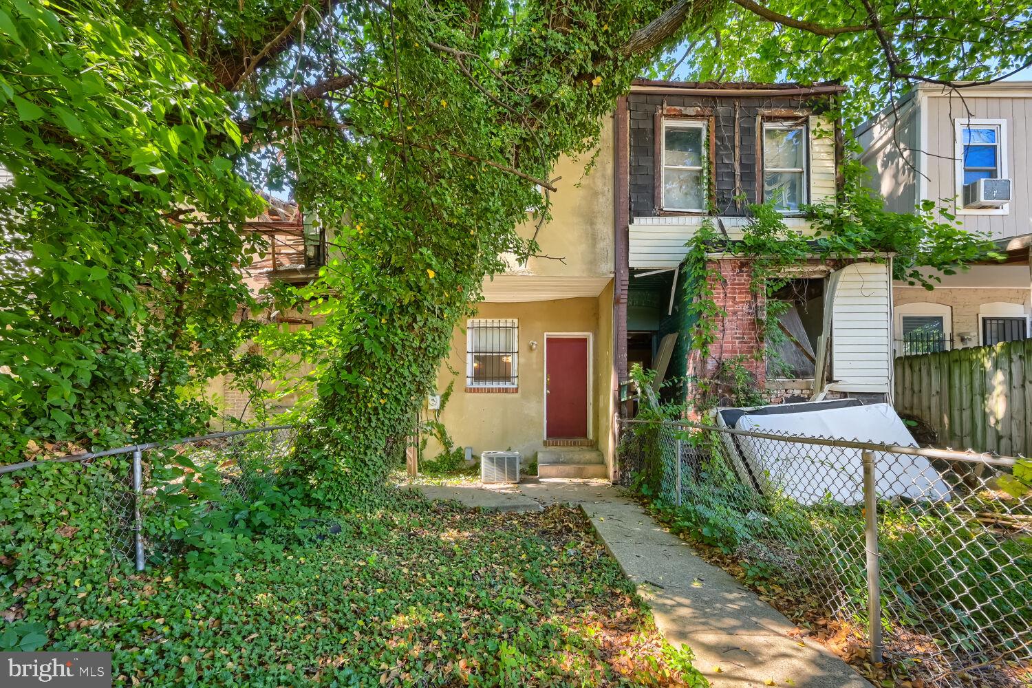 FRANKLIN SQUARE HISTORIC DISTRICT - Residential