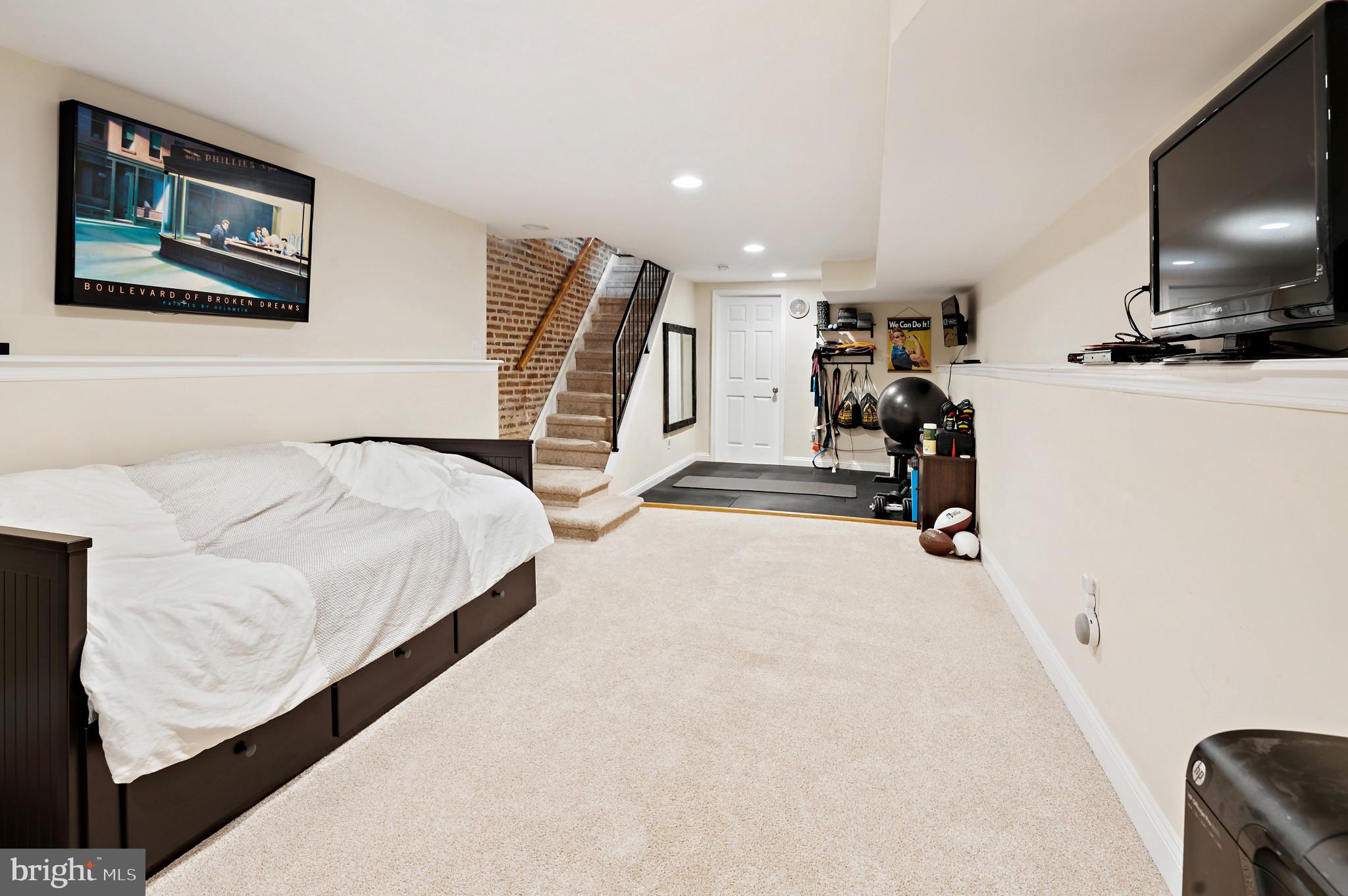 PATTERSON PARK - Residential Lease