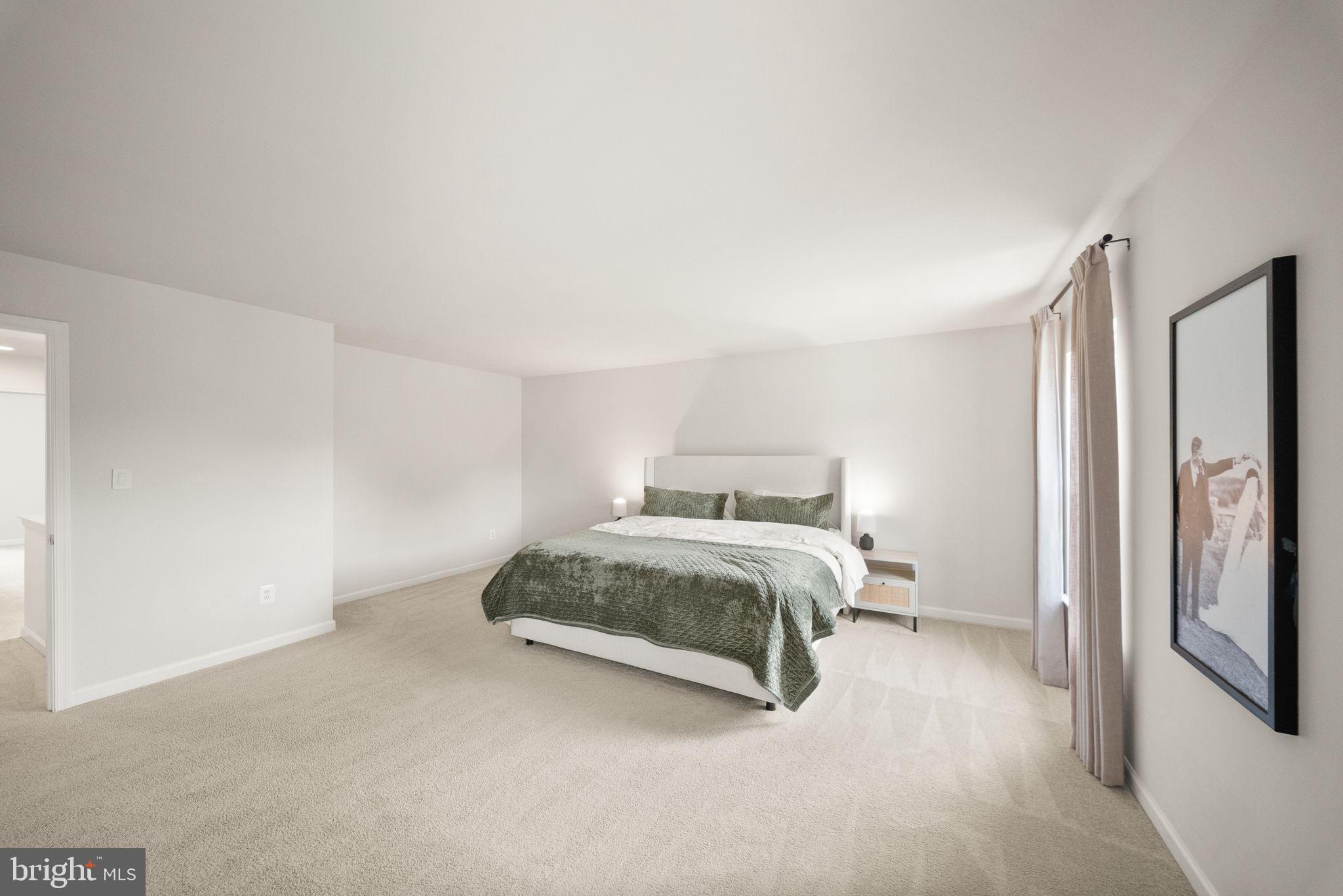 VILLAGE CASE - Residential