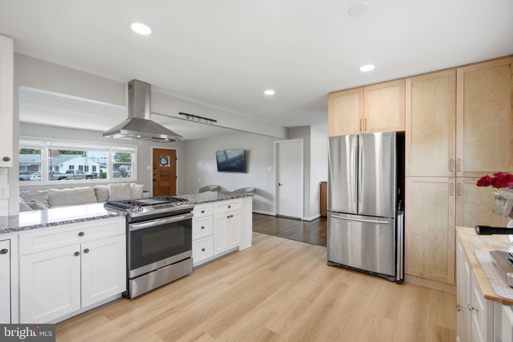 NORTHRIDGE MANOR - Residential
