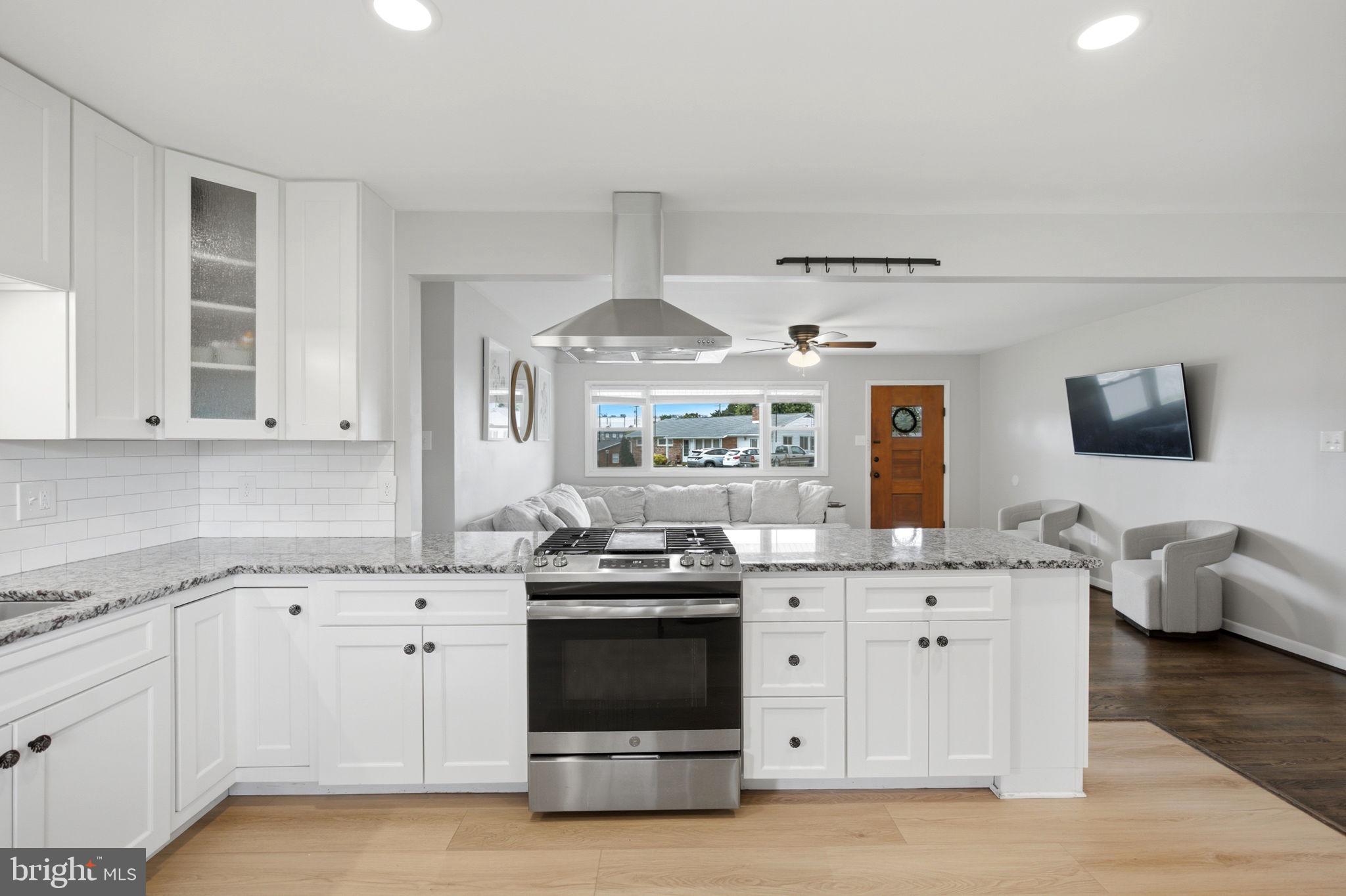 NORTHRIDGE MANOR - Residential
