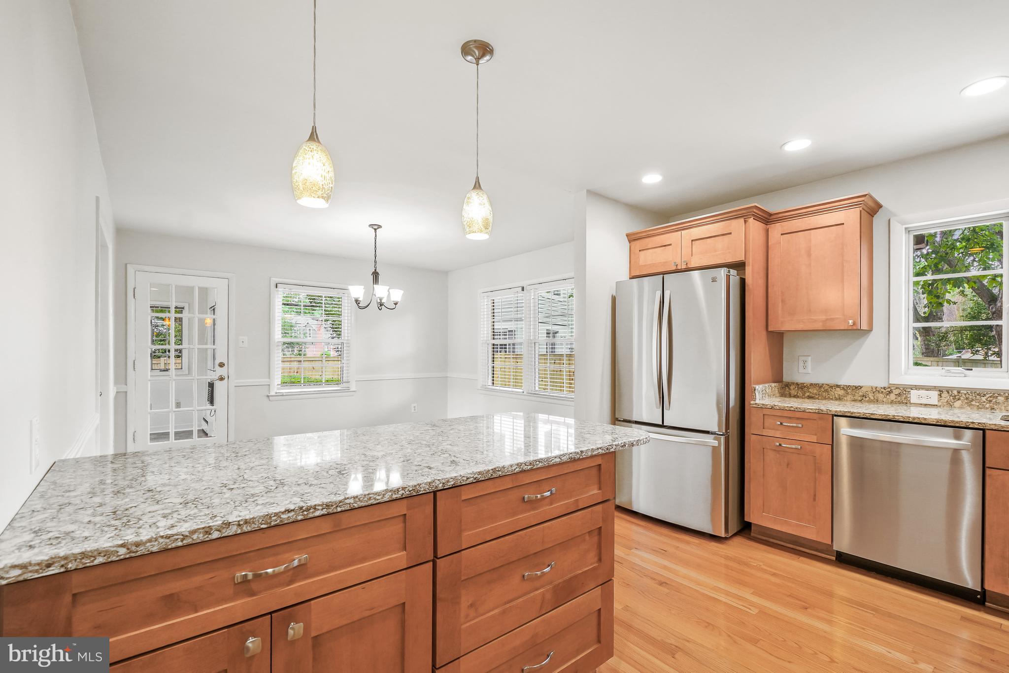 WAYNEWOOD - Residential