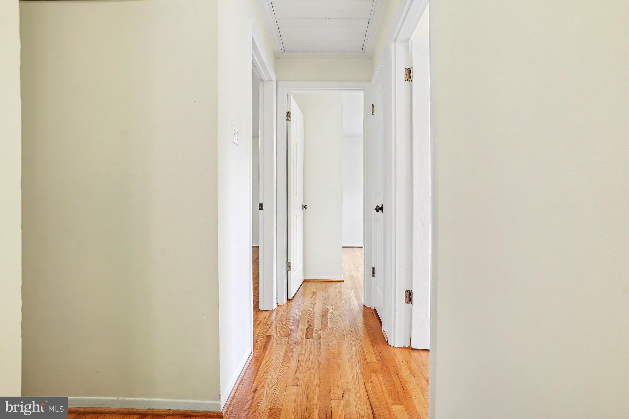 WAYNEWOOD - Residential