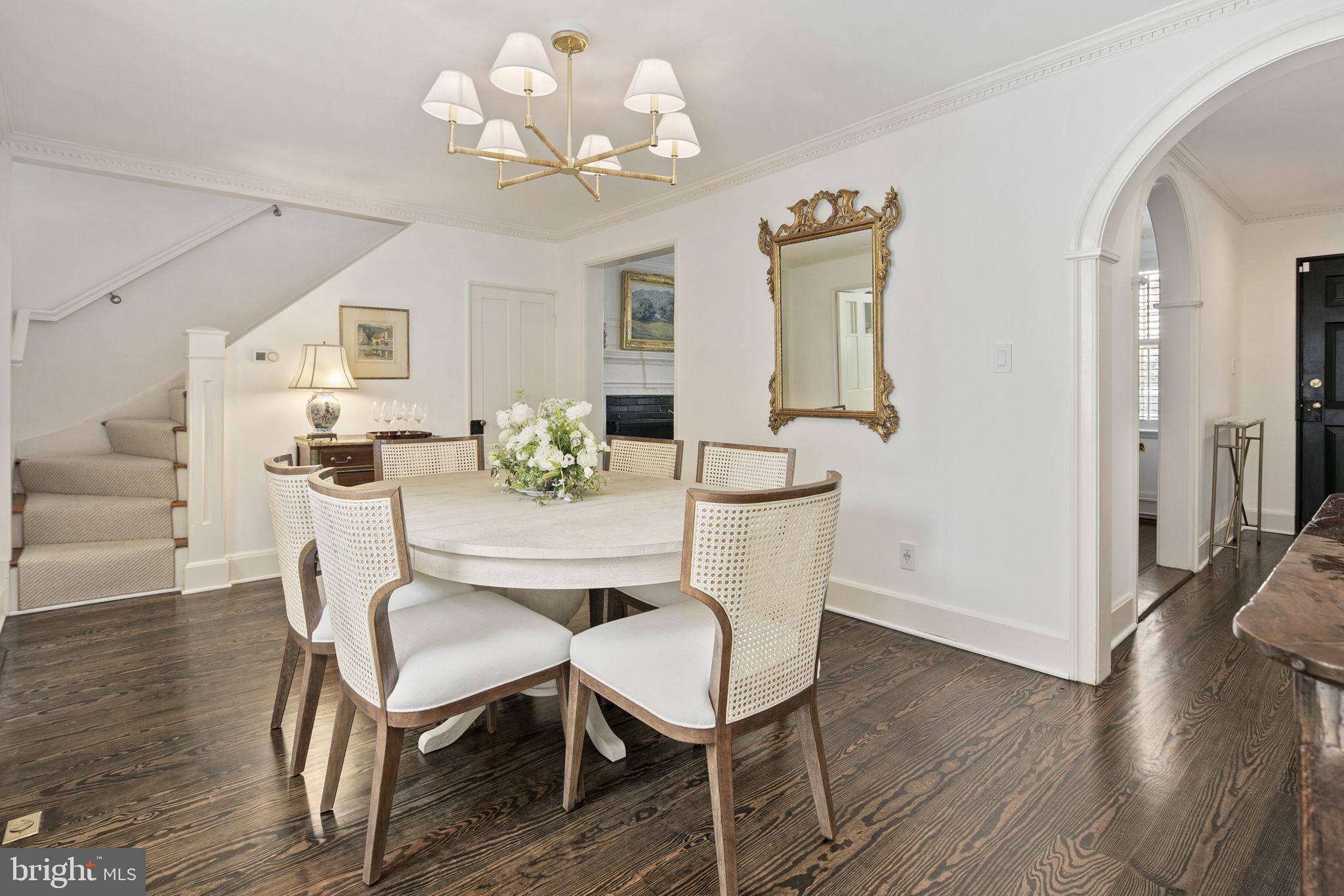 OLD TOWN ALEXANDRIA - Residential