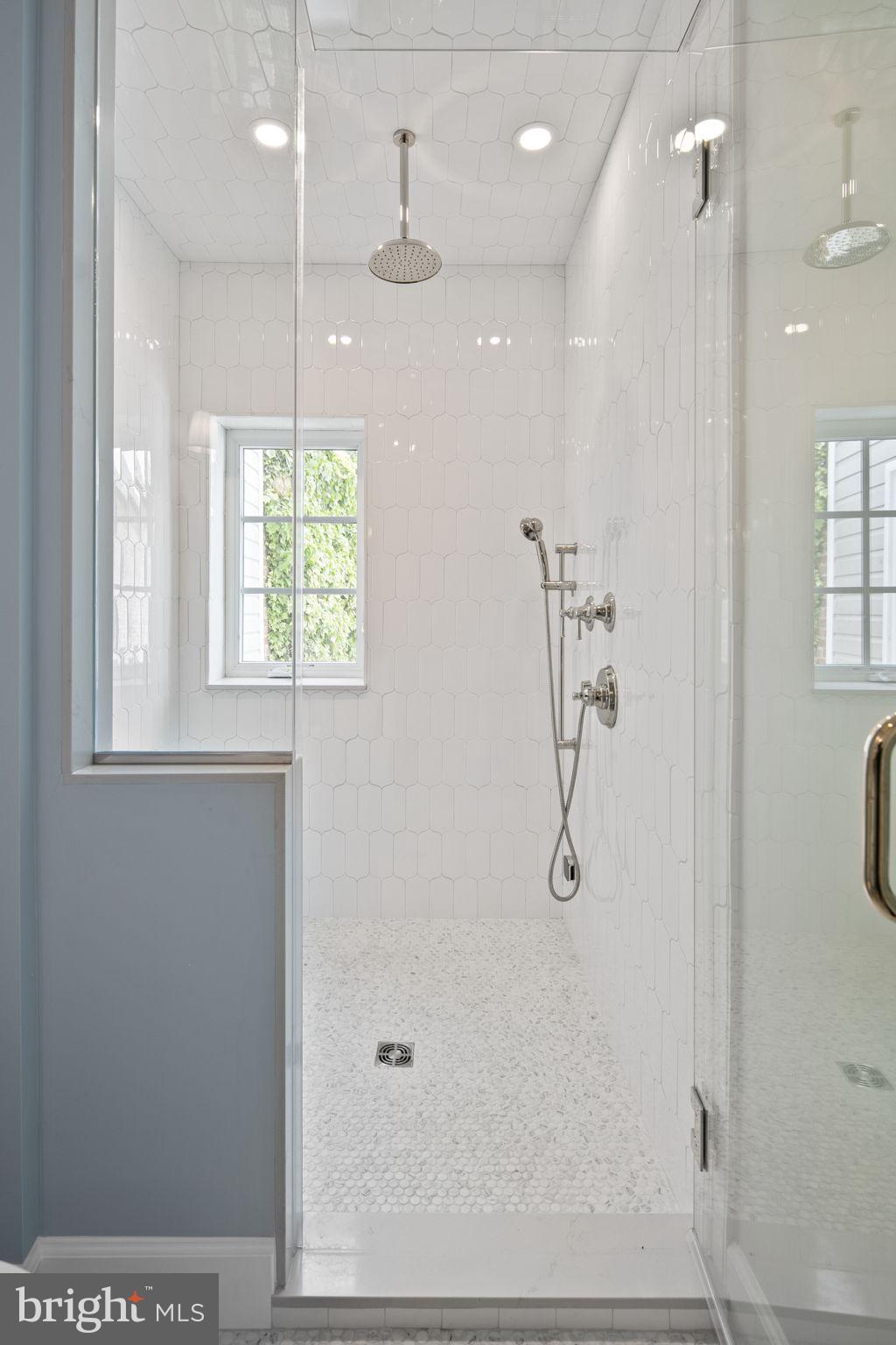 OLD TOWN ALEXANDRIA - Residential