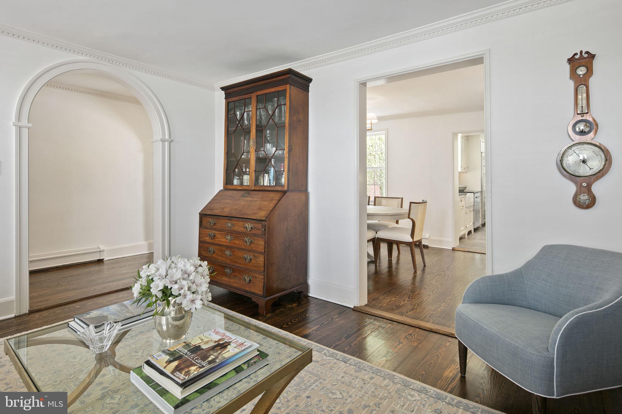 OLD TOWN ALEXANDRIA - Residential