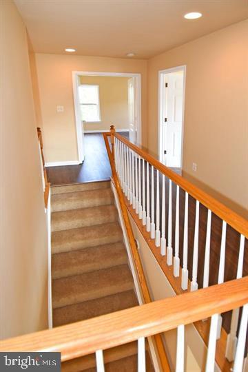 SPYGLASS HILL - Residential