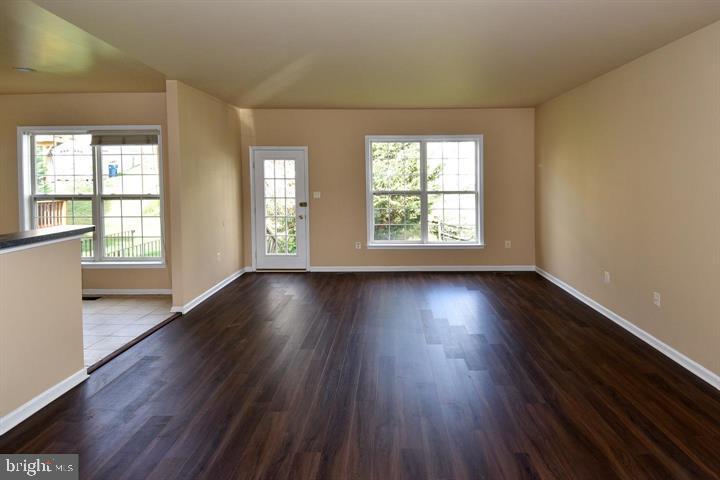 SPYGLASS HILL - Residential