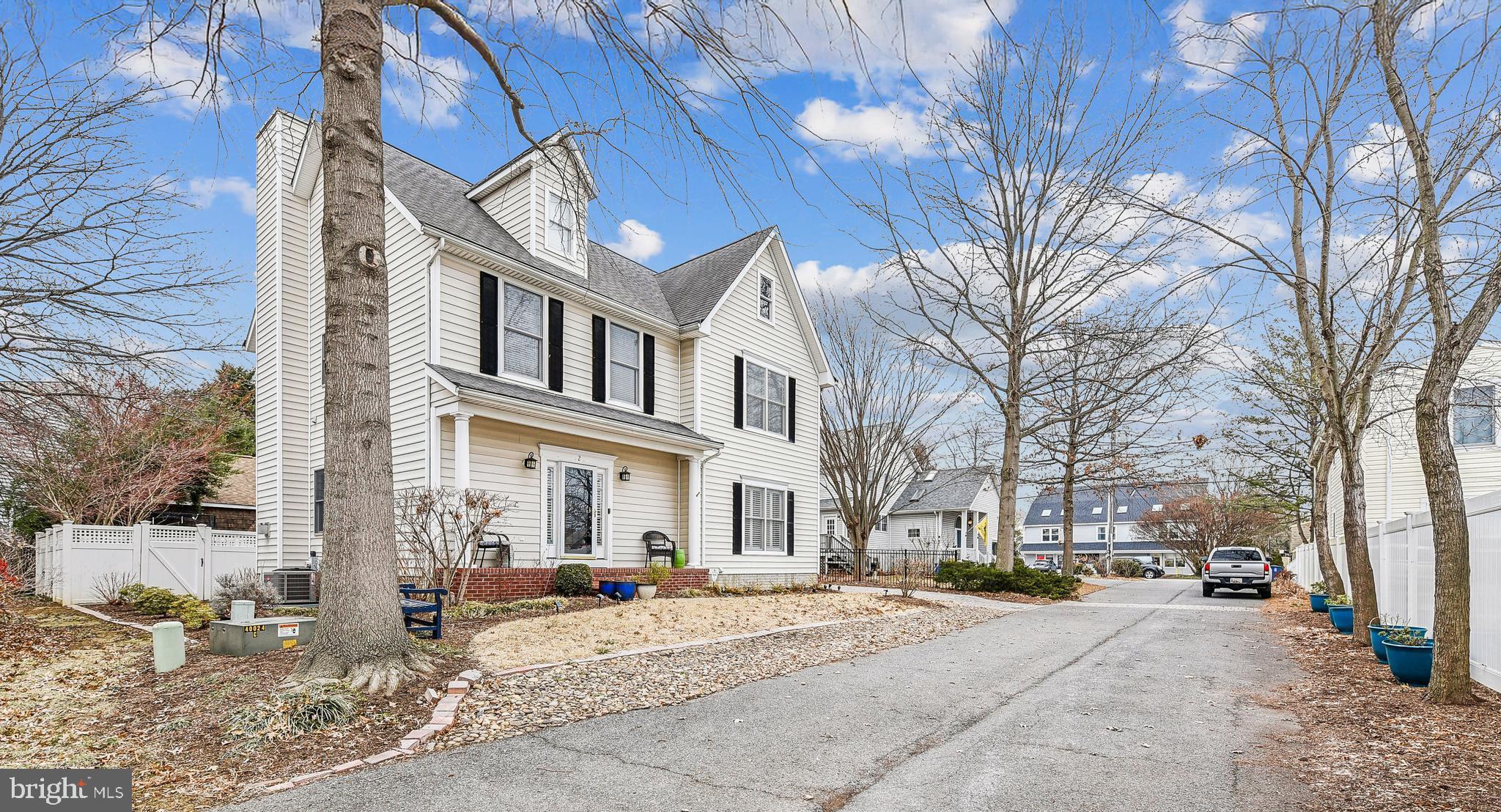 EASTPORT - Residential