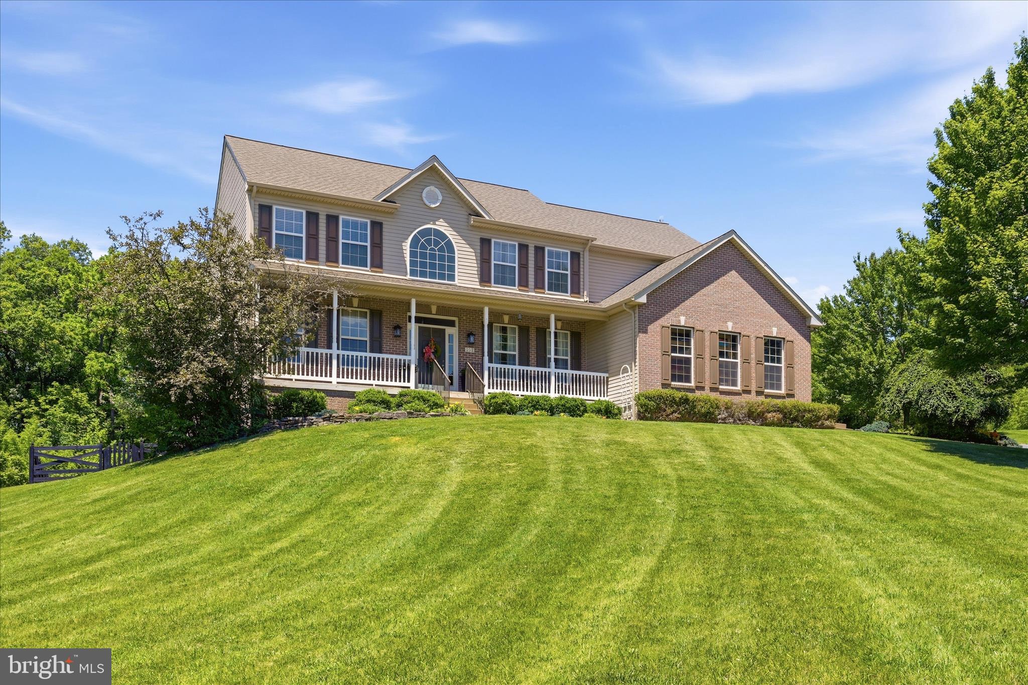 CHIMNEY HILL ESTATES - Residential