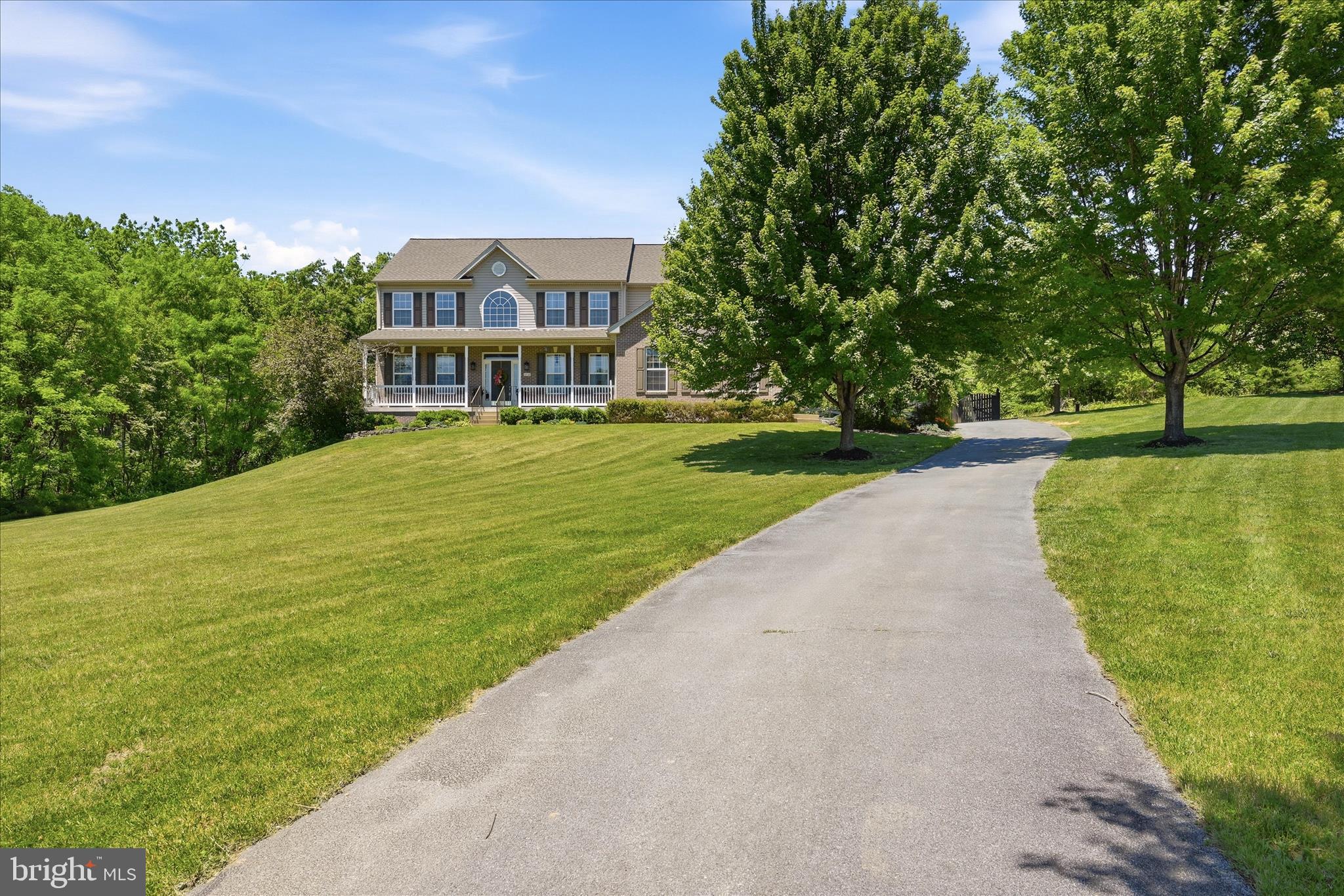 CHIMNEY HILL ESTATES - Residential