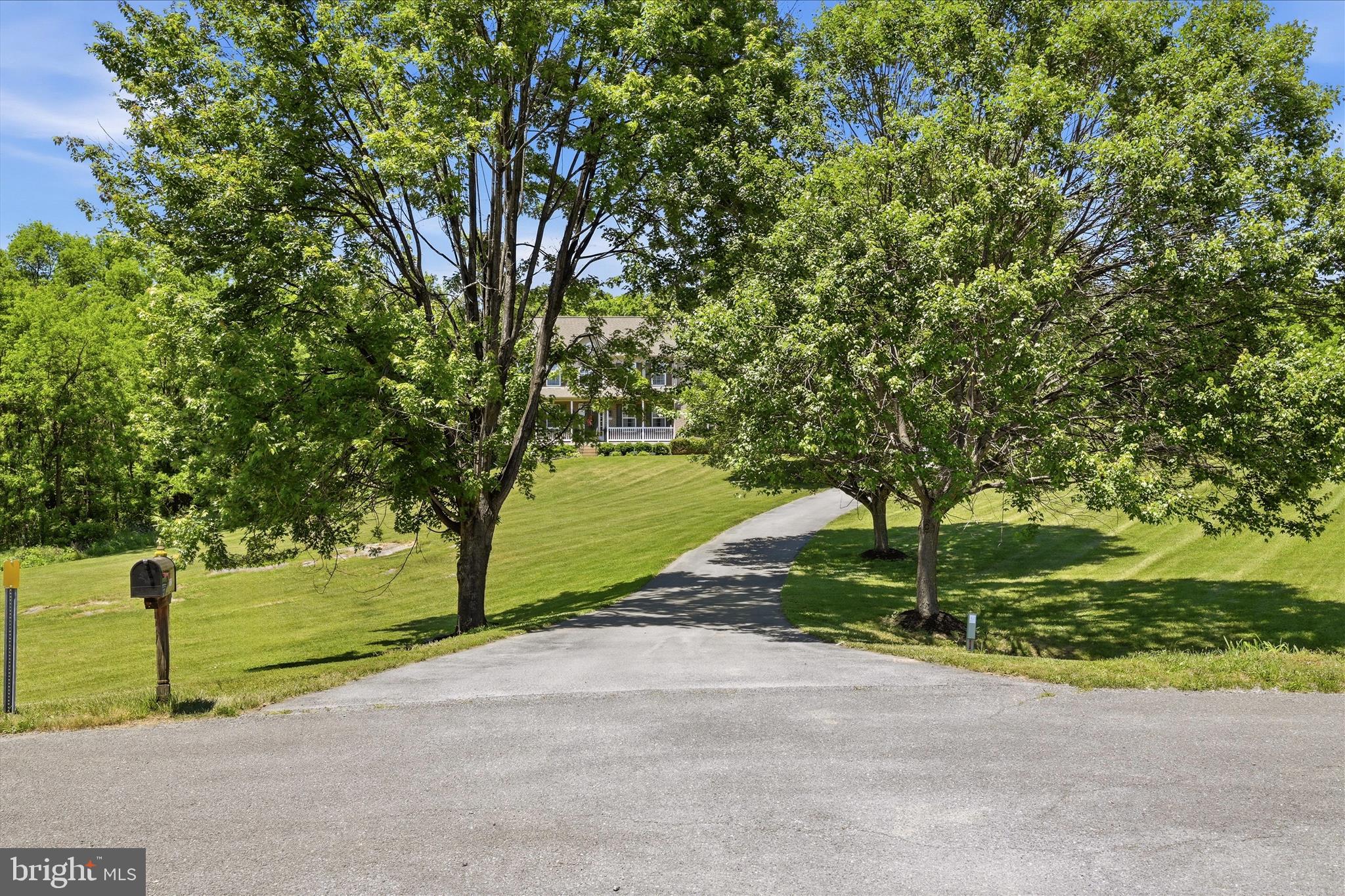 CHIMNEY HILL ESTATES - Residential