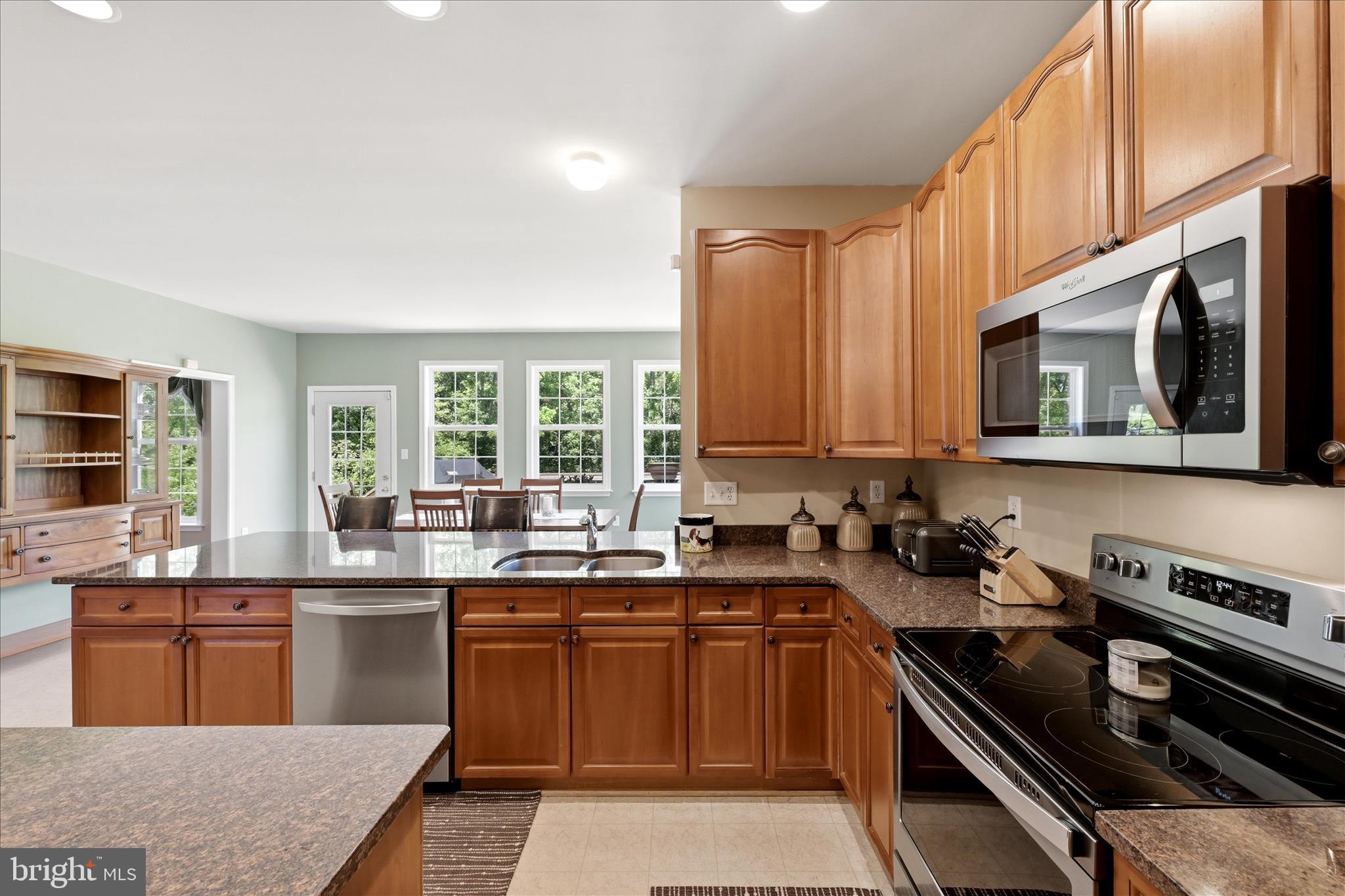 CHIMNEY HILL ESTATES - Residential