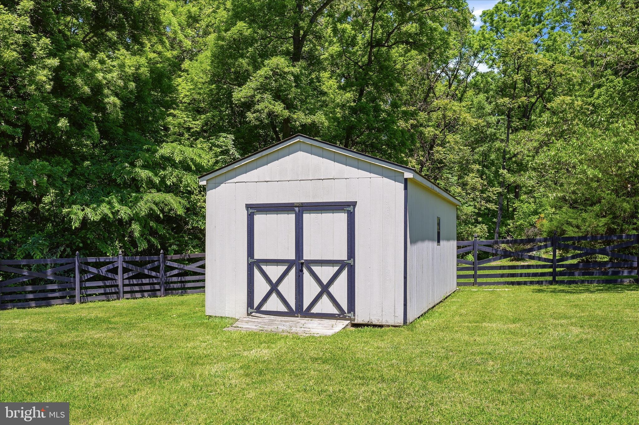 CHIMNEY HILL ESTATES - Residential
