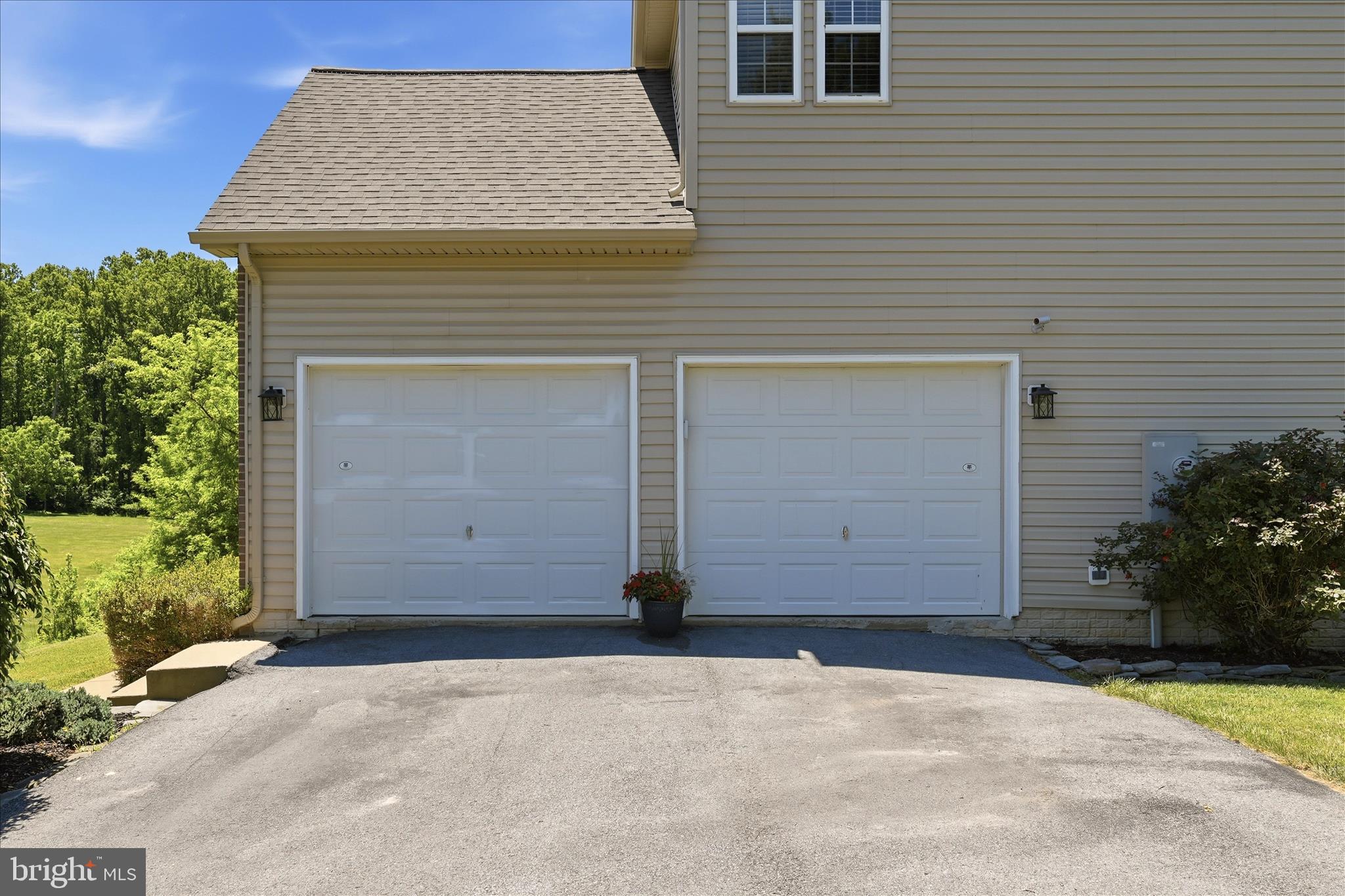 CHIMNEY HILL ESTATES - Residential