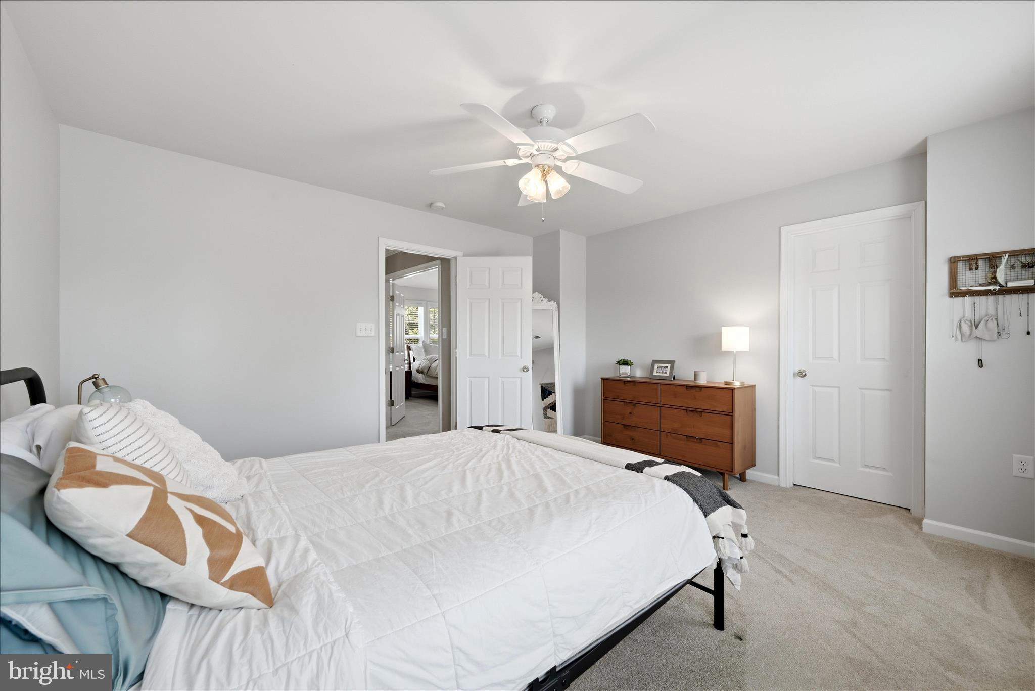 CHIMNEY HILL ESTATES - Residential