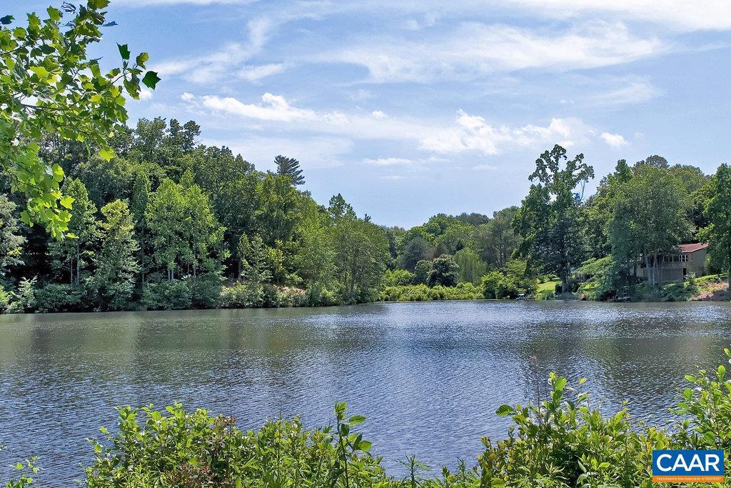 FOREST LAKES SOUTH - Residential