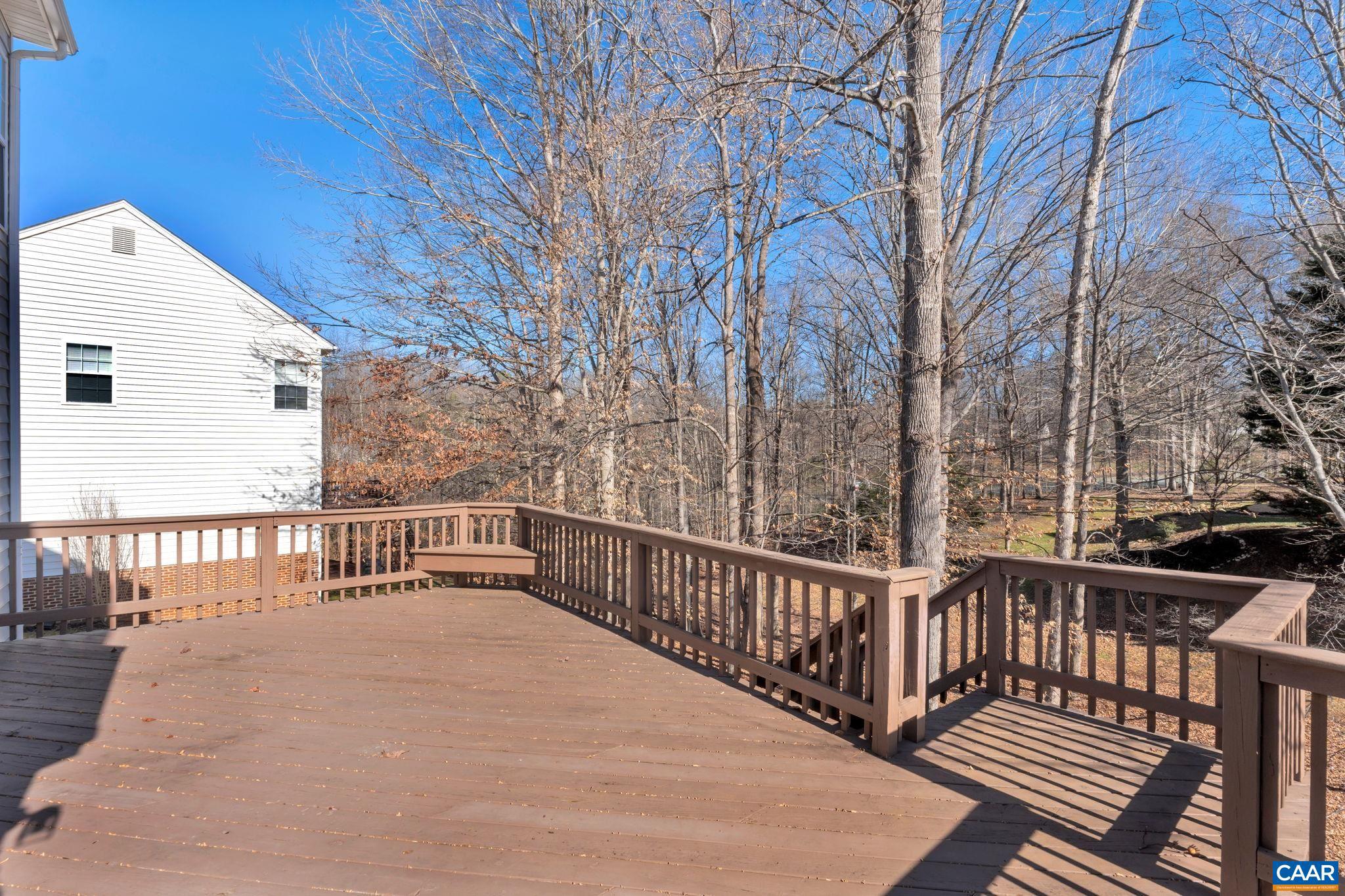 FOREST LAKES SOUTH - Residential