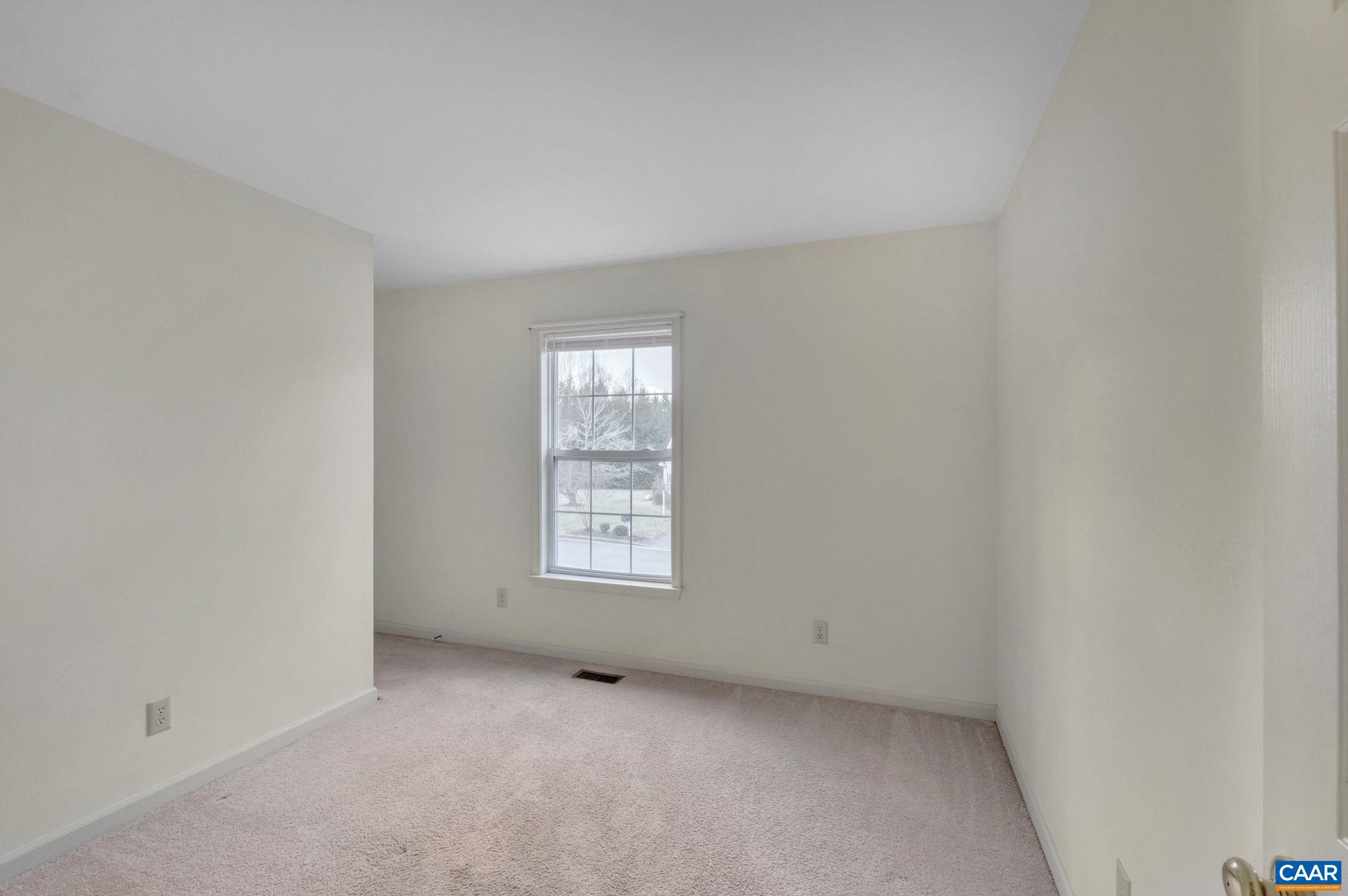 FOREST LAKES SOUTH - Residential