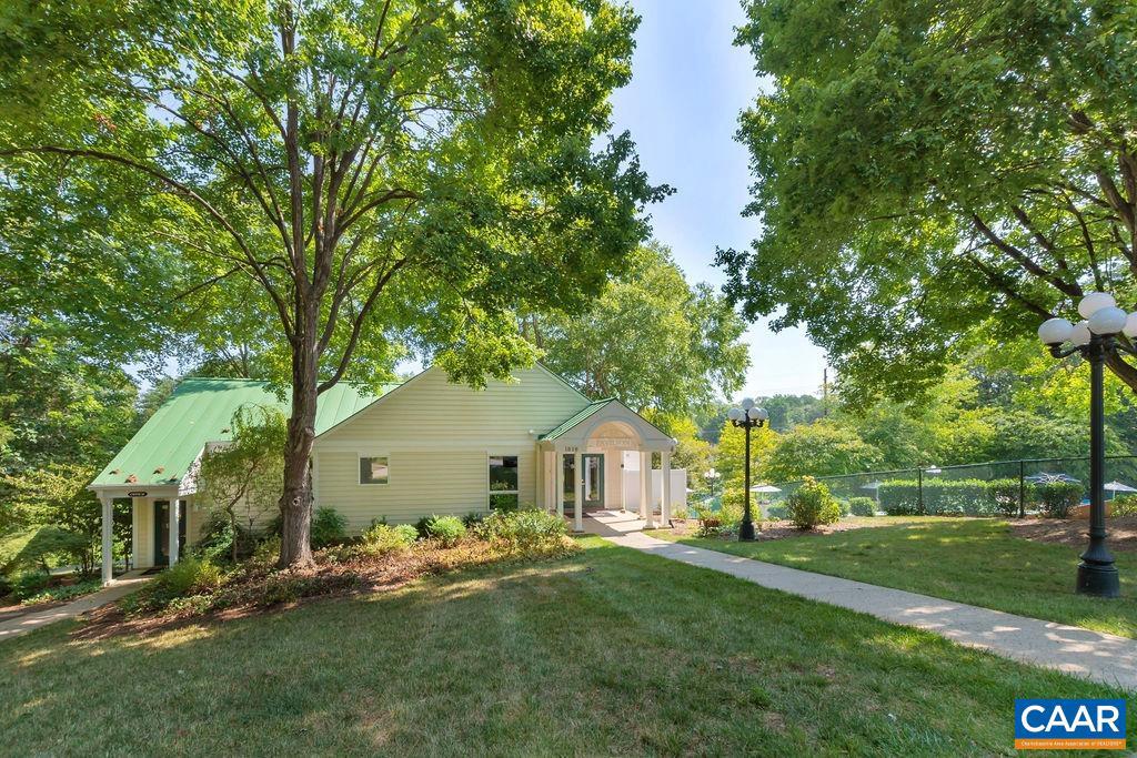 FOREST LAKES SOUTH - Residential