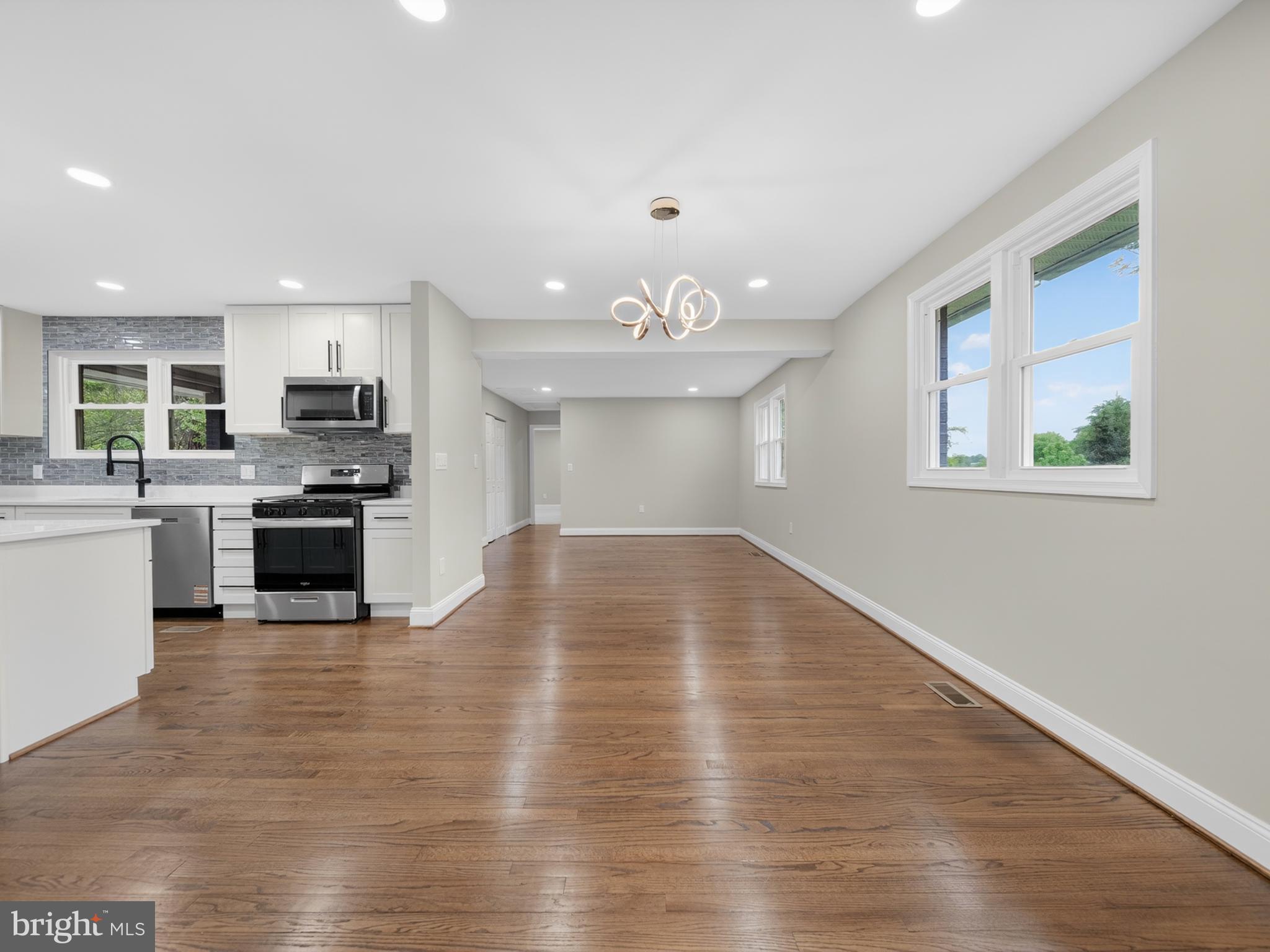 HILLCREST HEIGHTS - Residential