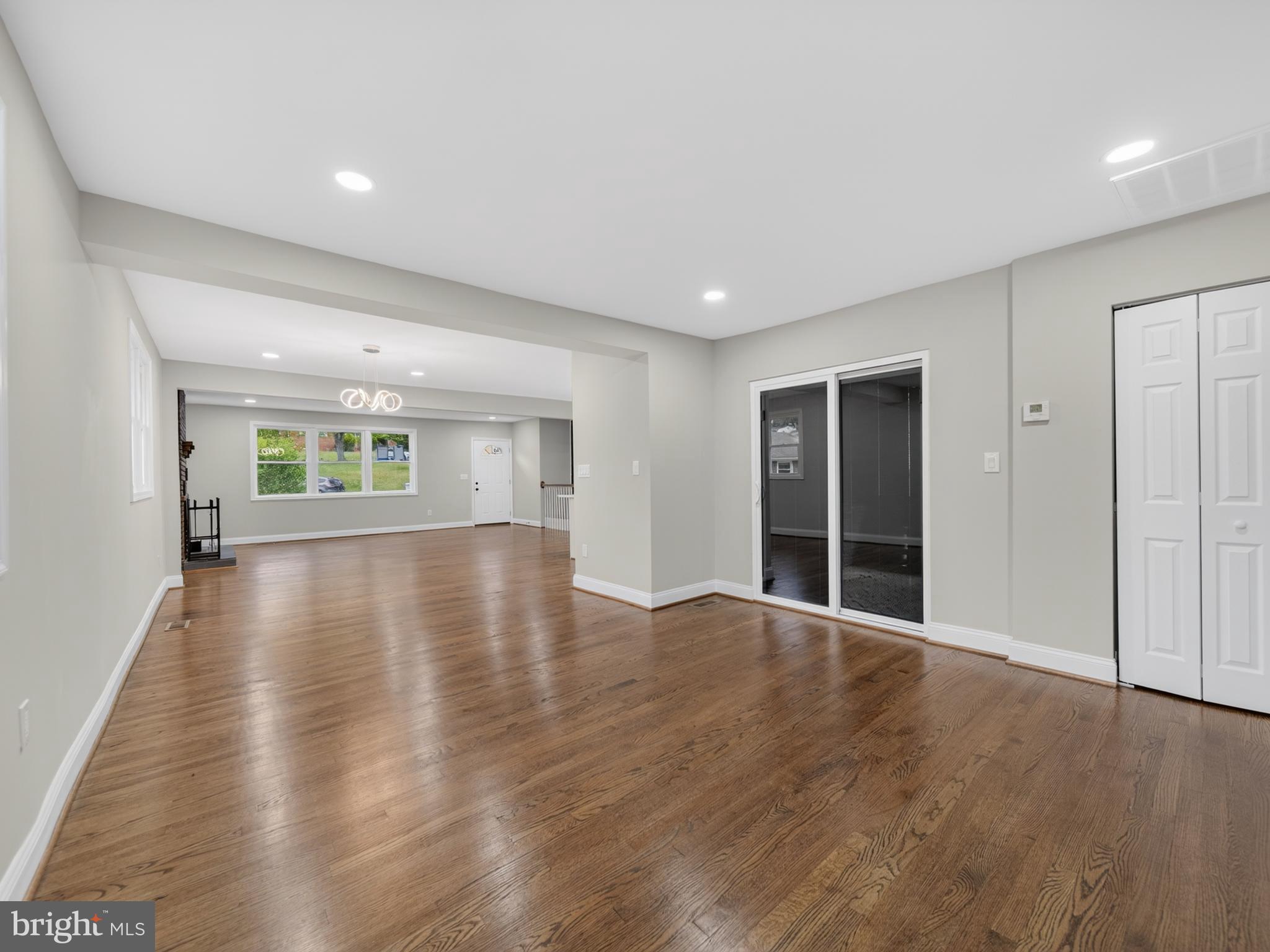HILLCREST HEIGHTS - Residential
