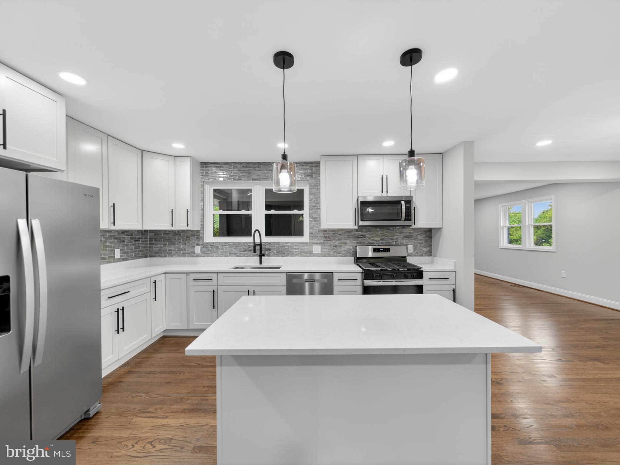 HILLCREST HEIGHTS - Residential