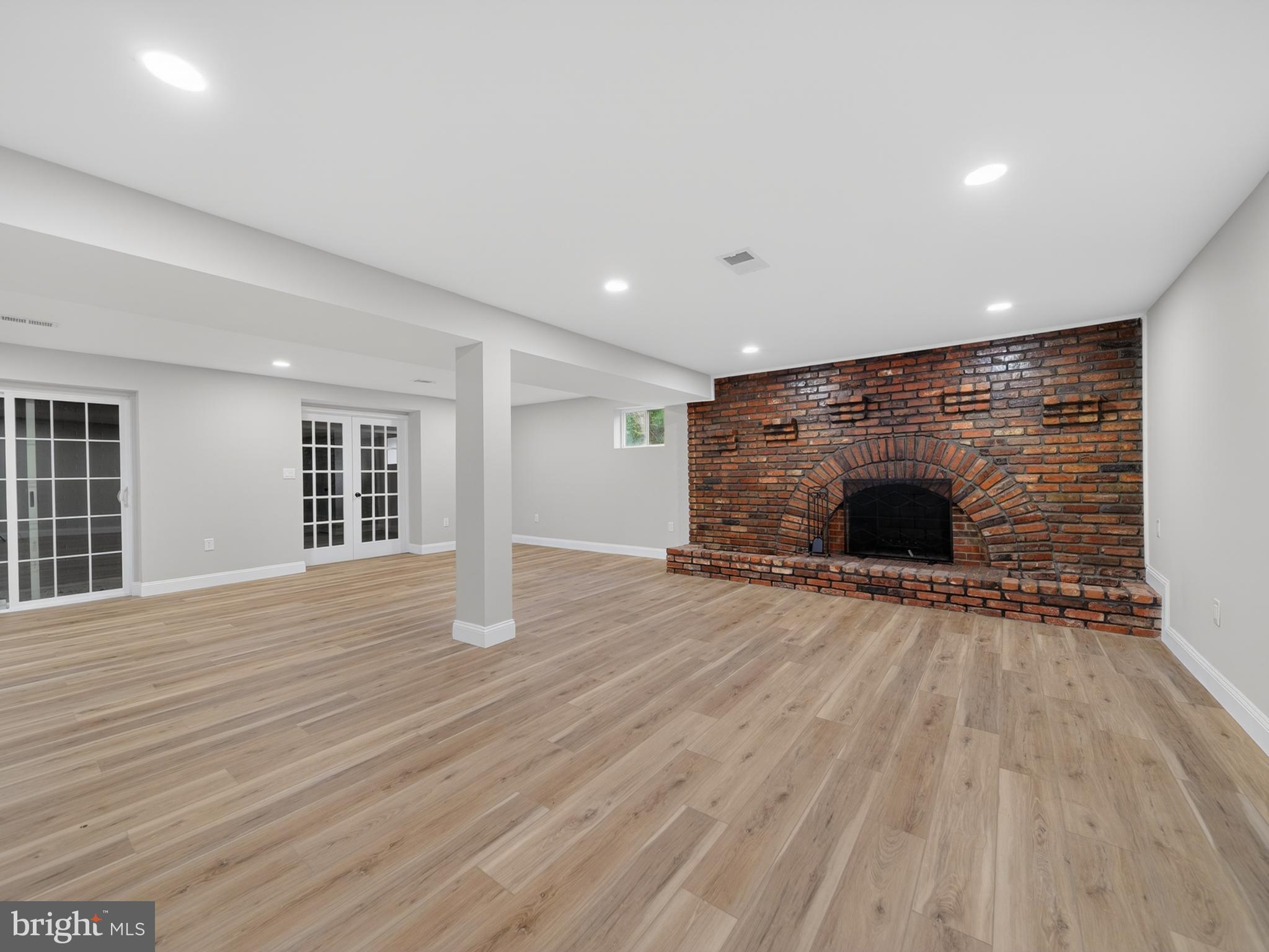 HILLCREST HEIGHTS - Residential
