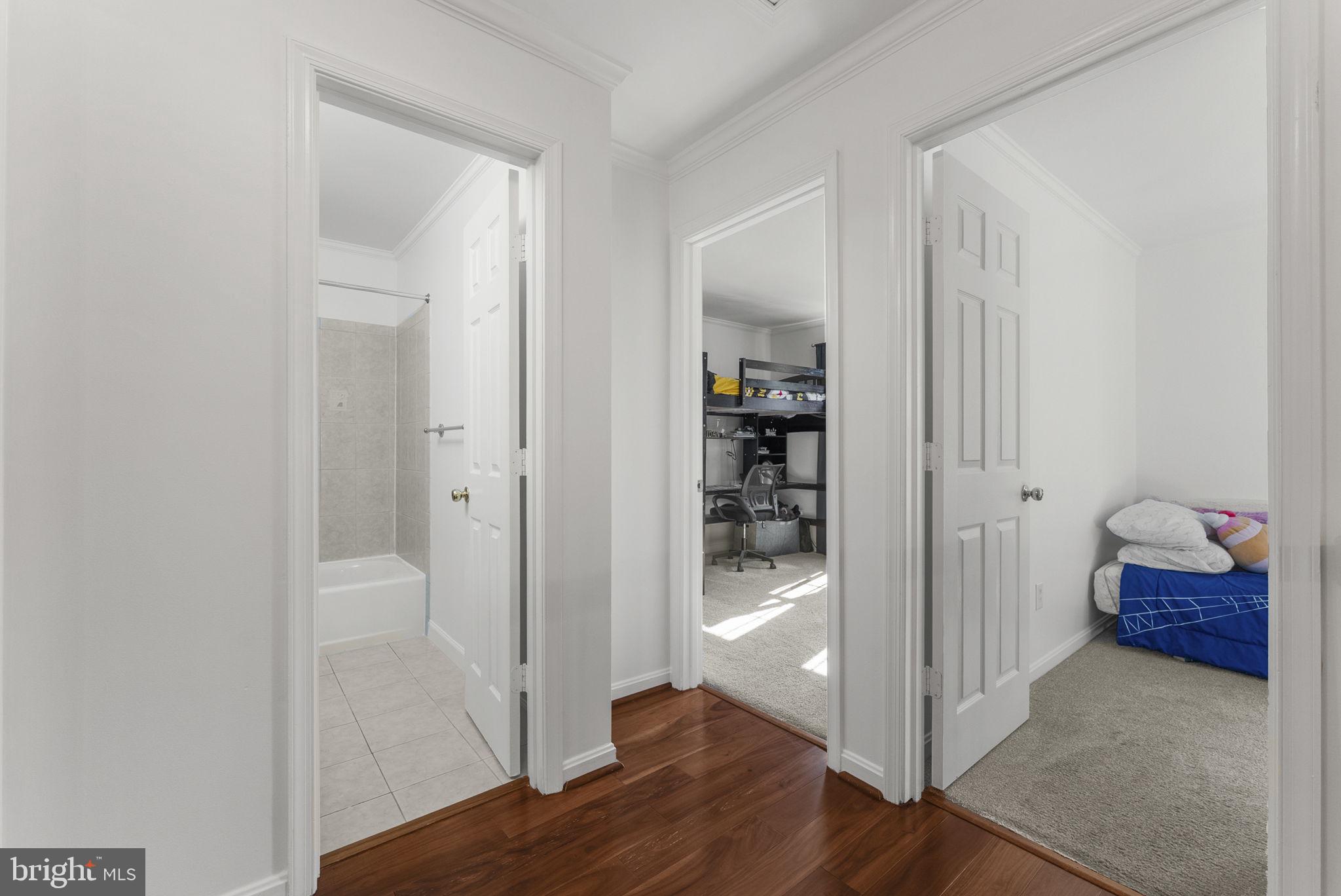 SULLY STATION - Residential