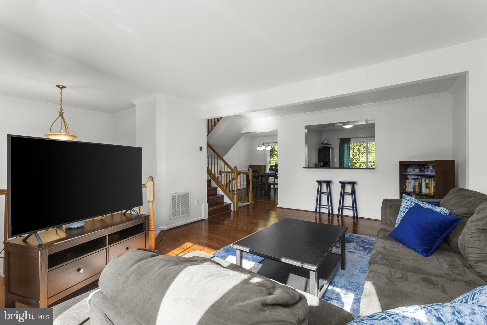 SULLY STATION - Residential