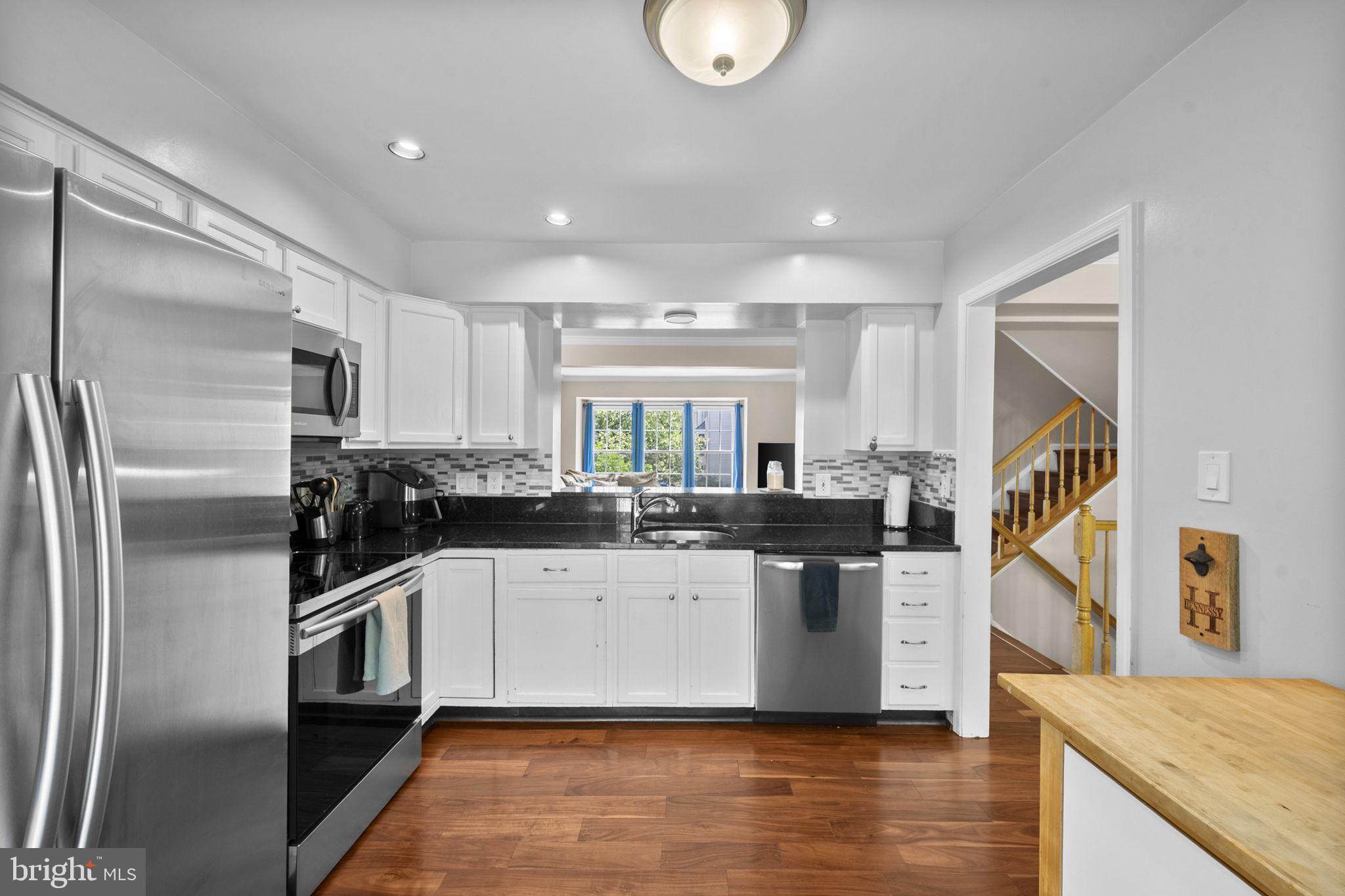 SULLY STATION - Residential
