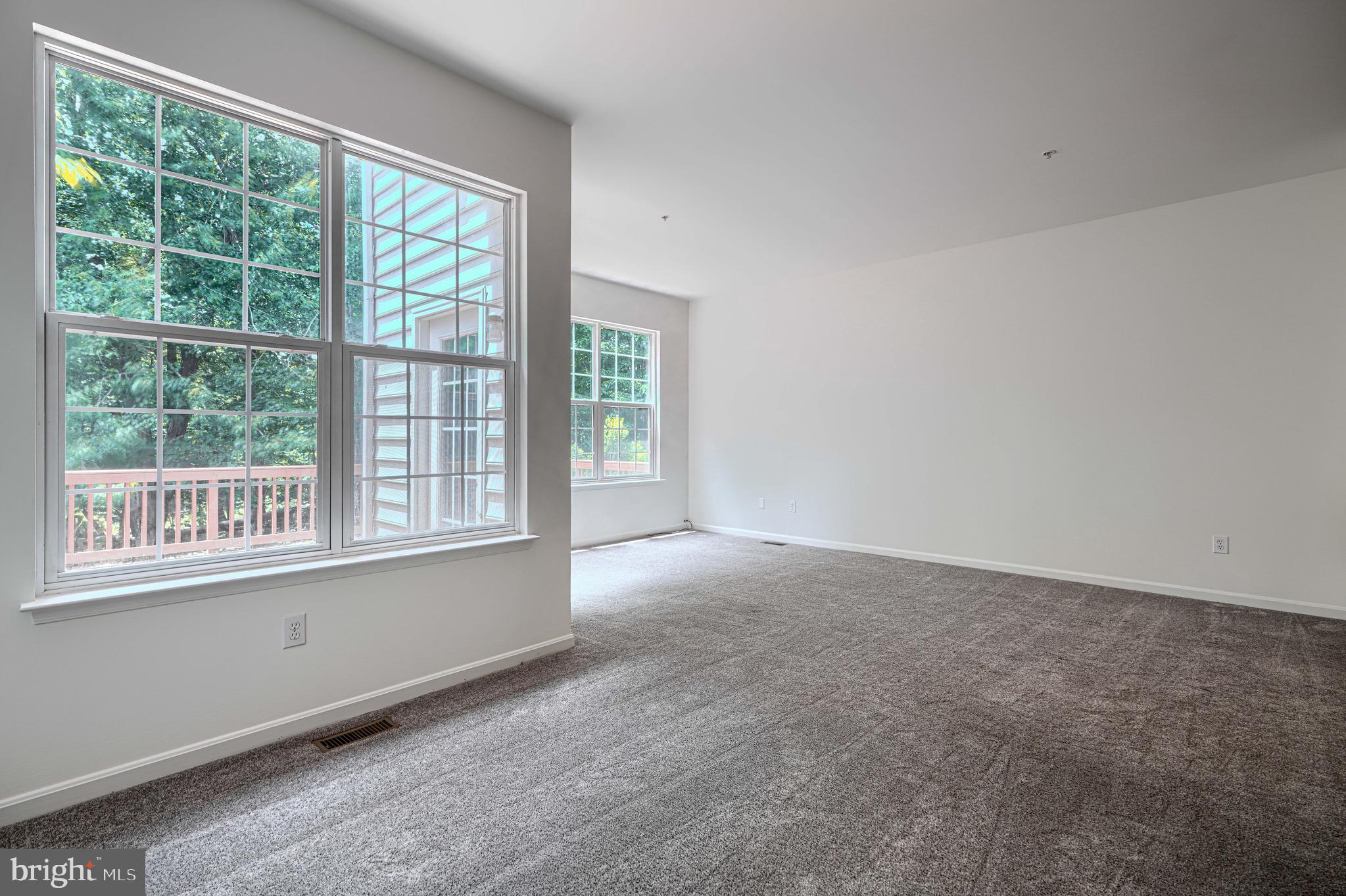 LAING AT MILE STONE - Residential