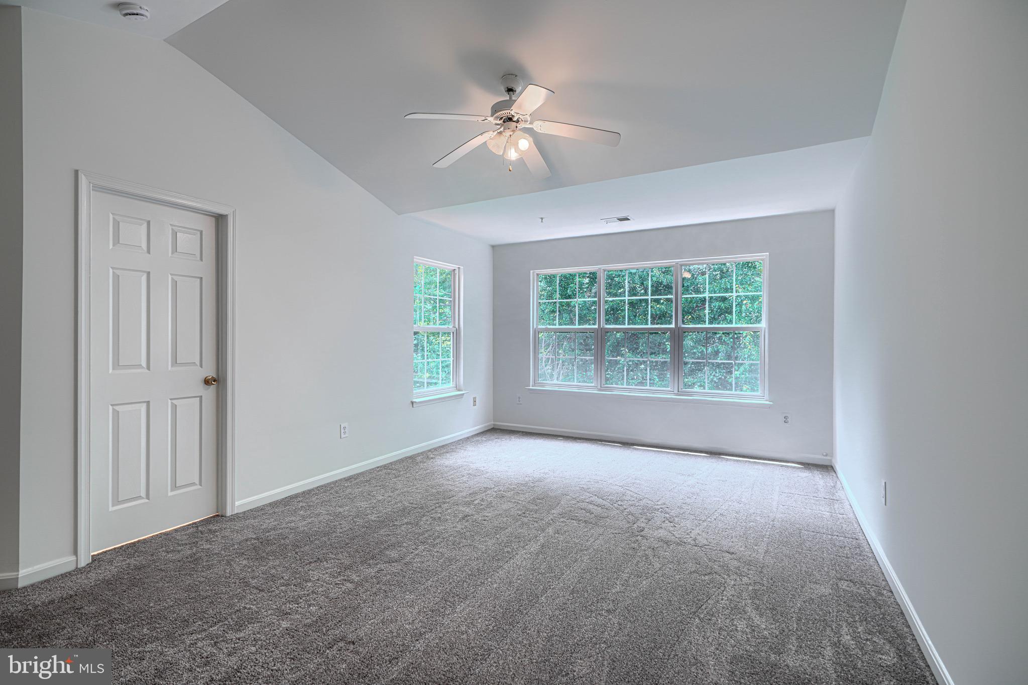 LAING AT MILE STONE - Residential