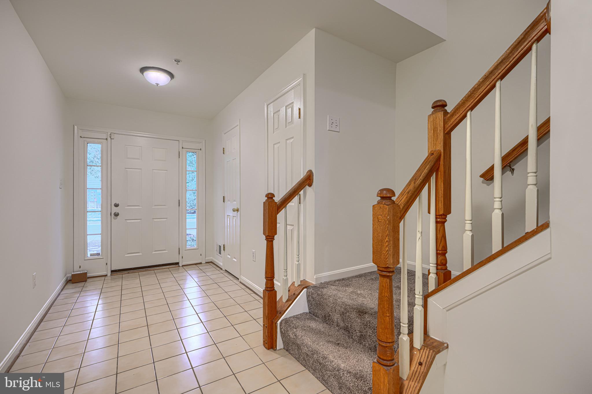 LAING AT MILE STONE - Residential