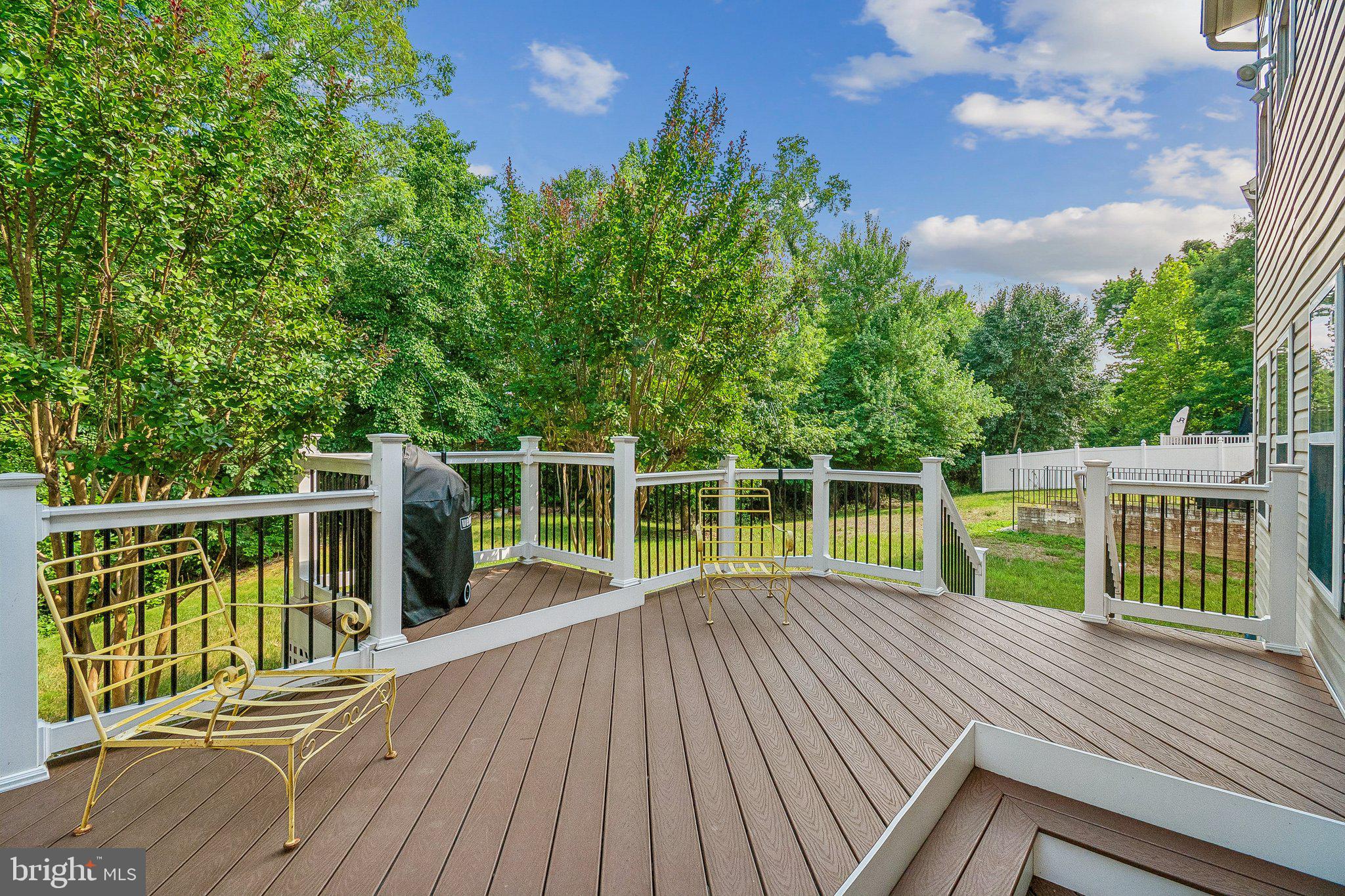 PERRY STATION AT RIVERWA - Residential