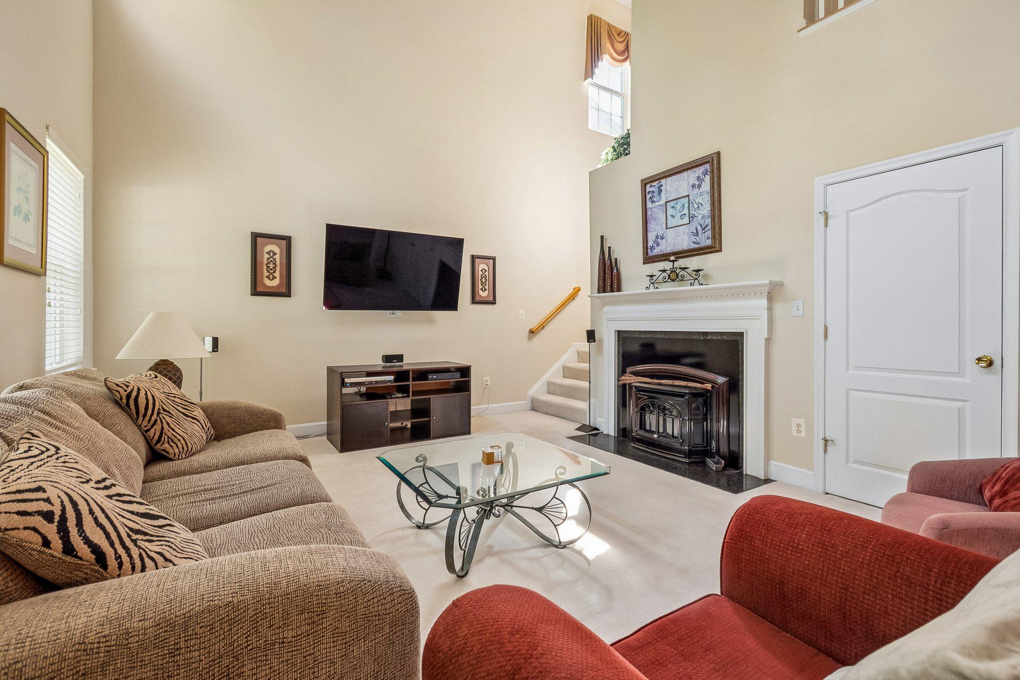 PERRY STATION AT RIVERWA - Residential