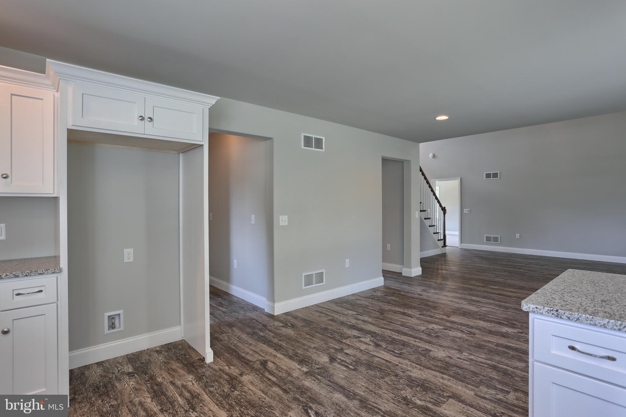 THE ESTATES AT HEARTHSIDE - Residential