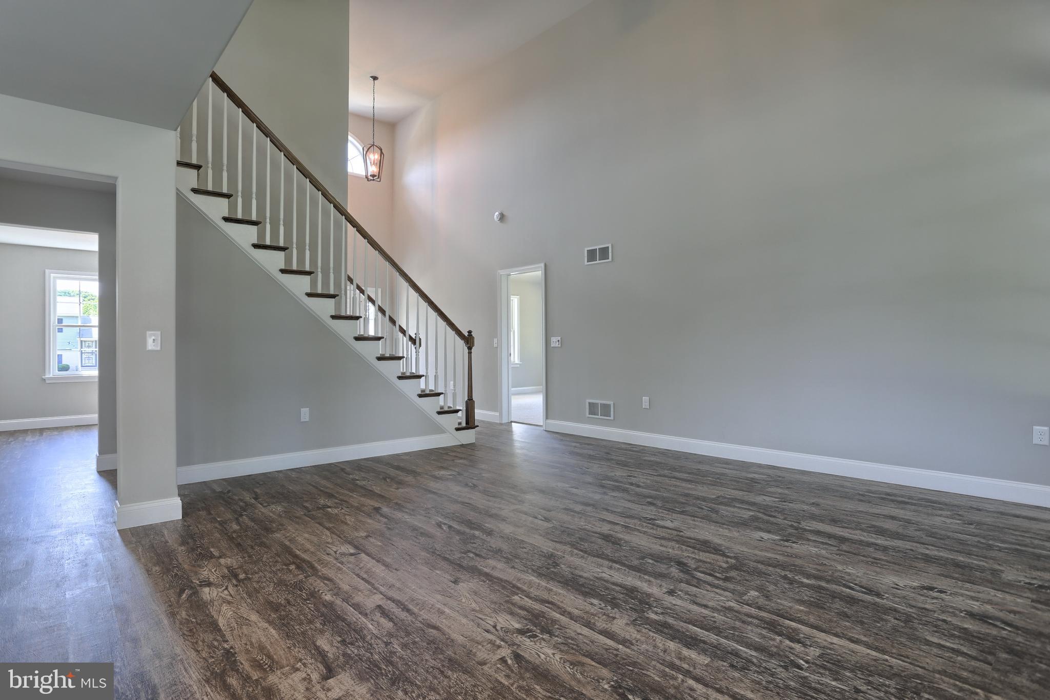 THE ESTATES AT HEARTHSIDE - Residential