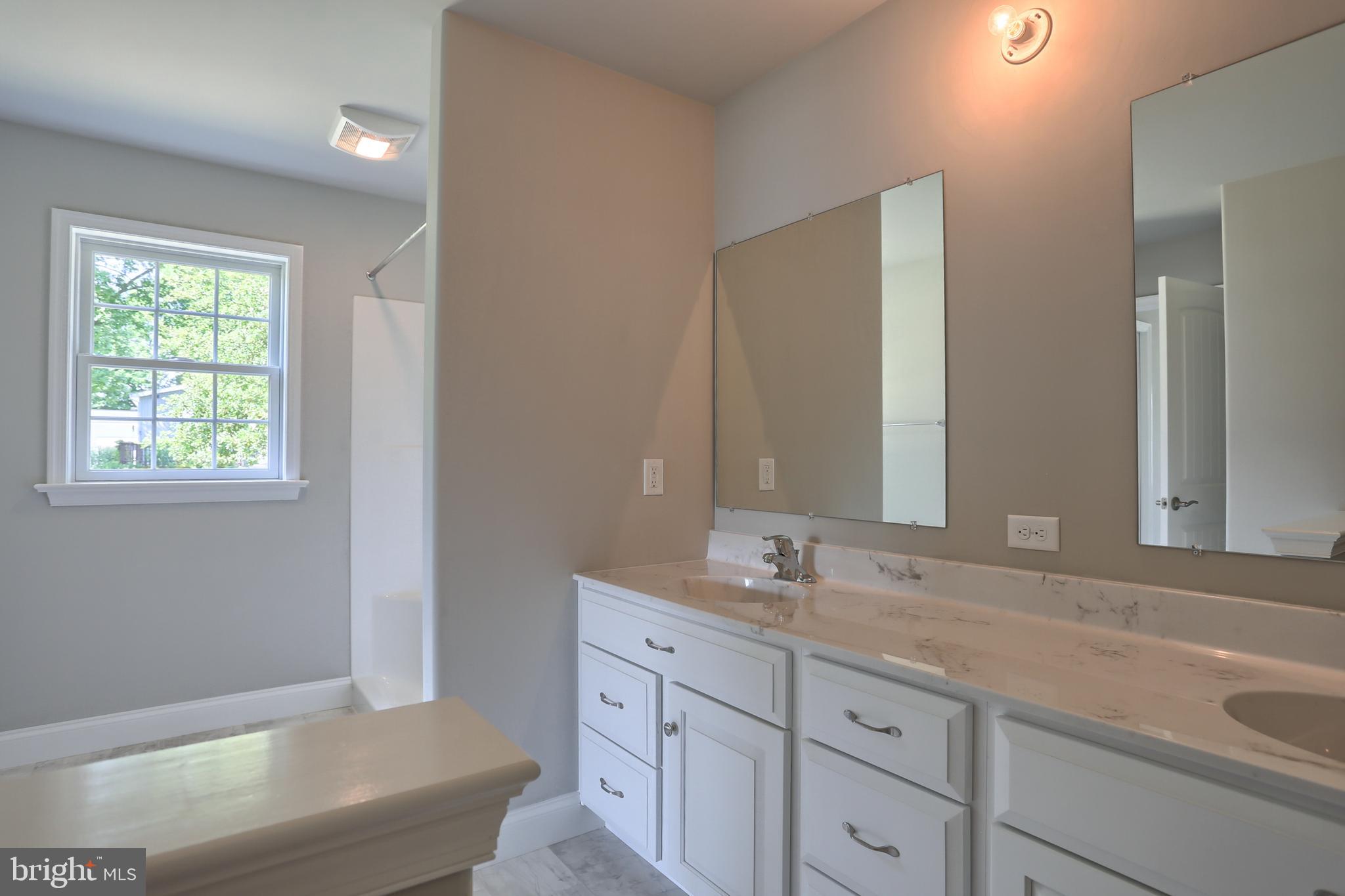 THE ESTATES AT HEARTHSIDE - Residential