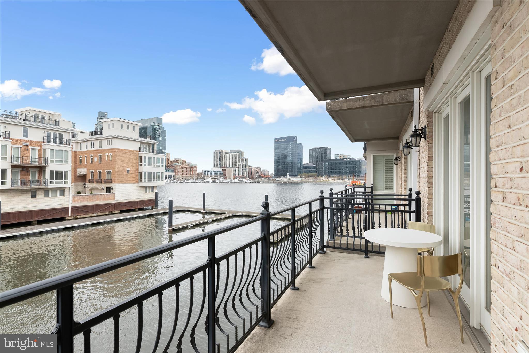 PIER HOMES AT HARBORVIEW - Residential