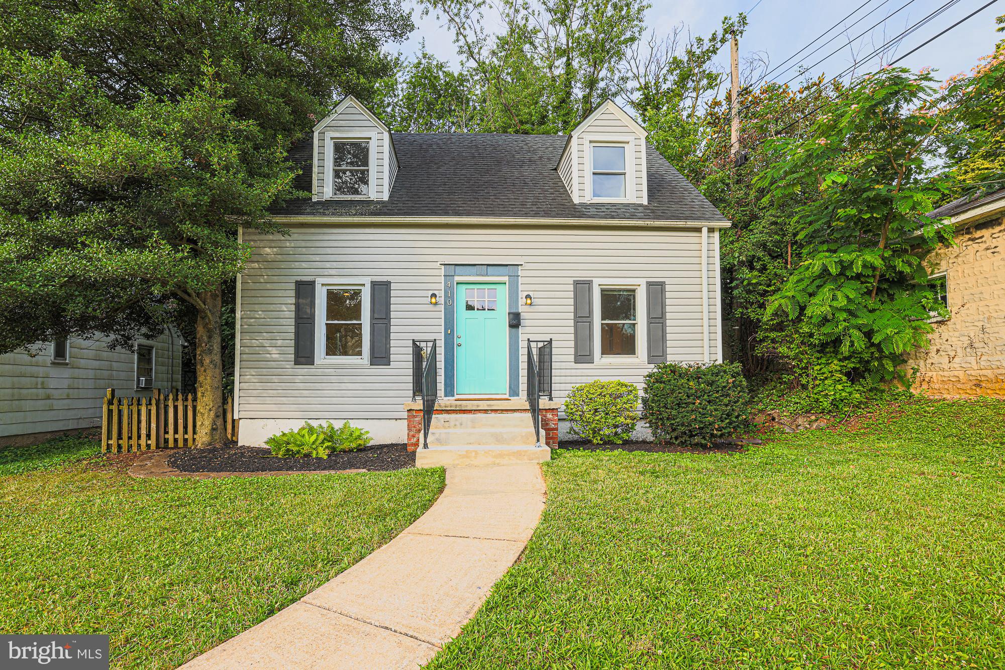 Looking for charm and character on a peaceful and established street?

Look no further than 410 Kingston Road. This lovely detached home on an established street in Westgate was completely renovated in 2019!

This 3-bedroom, 3-bath home with a bonus room in the basement is move-in ready and has everything you are looking for, including the original wood floors, warm light streaming in, and so much character.

This charming Cape Cod is not cookie-cutter! From the moment you walk in, you will feel at home with the open concept living area, a fireplace for cold winter nights, and a gourmet kitchen (complete with granite countertops & SS appliances) that is ideal for entertaining.

The living room is cozy, warm, and inviting, and the ambiance is great for hanging out with friends, reading a book, or watching a movie. The dining room has all the space you need for intimate gatherings or for dinner parties! The gourmet kitchen, which has granite counters, stainless steel appliances, and a tile backsplash, is a perfect space to create delicious meals. There is also a primary bedroom and full
bathroom (shower) on the first floor. The second level includes 2 bedrooms and a full bathroom with a tub/shower. The basement has a living room, a bonus room, a full bathroom (shower), a utility + storage space, and a laundry room. The back of the basement has walk-out stairs for easy egress. 

Exterior features include a private screened-in porch, a beautifully landscaped yard, a fence, and a shed. The backyard feels like a secret garden to hang out with friends and family. It is ready for late-night conversations around a firepit, gardening, playing games, and has enough space for your dog(s) in an enclosed backyard.

This is a terrific home in a sweet location, convenient to stores, restaurants, and amenities. You will not be disappointed! City living made easy. This gem of a home is move-in ready!

Come see it, it is ready for its new owner(s)! It's convenient to all that city living has to offer!!