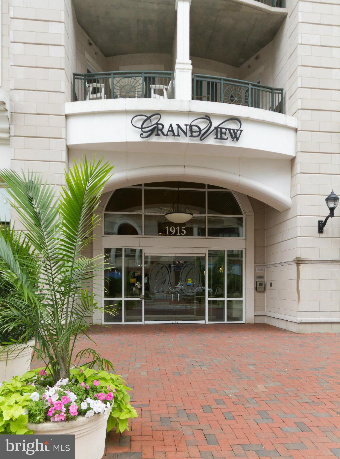 GRANDVIEW - Residential