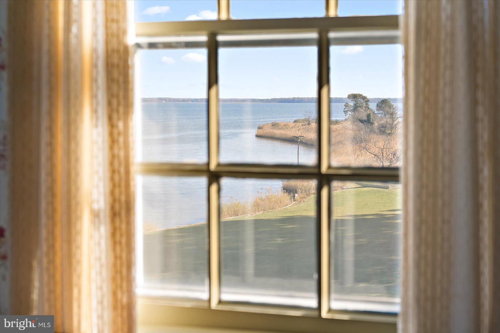 EASTERN NECK - Residential
