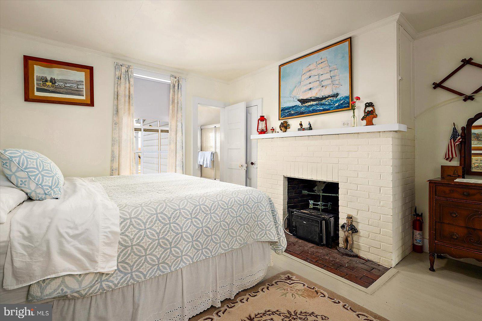EASTERN NECK - Residential