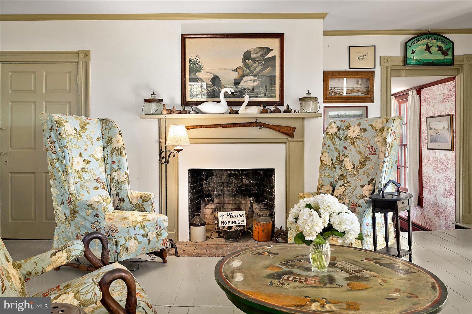 EASTERN NECK - Residential