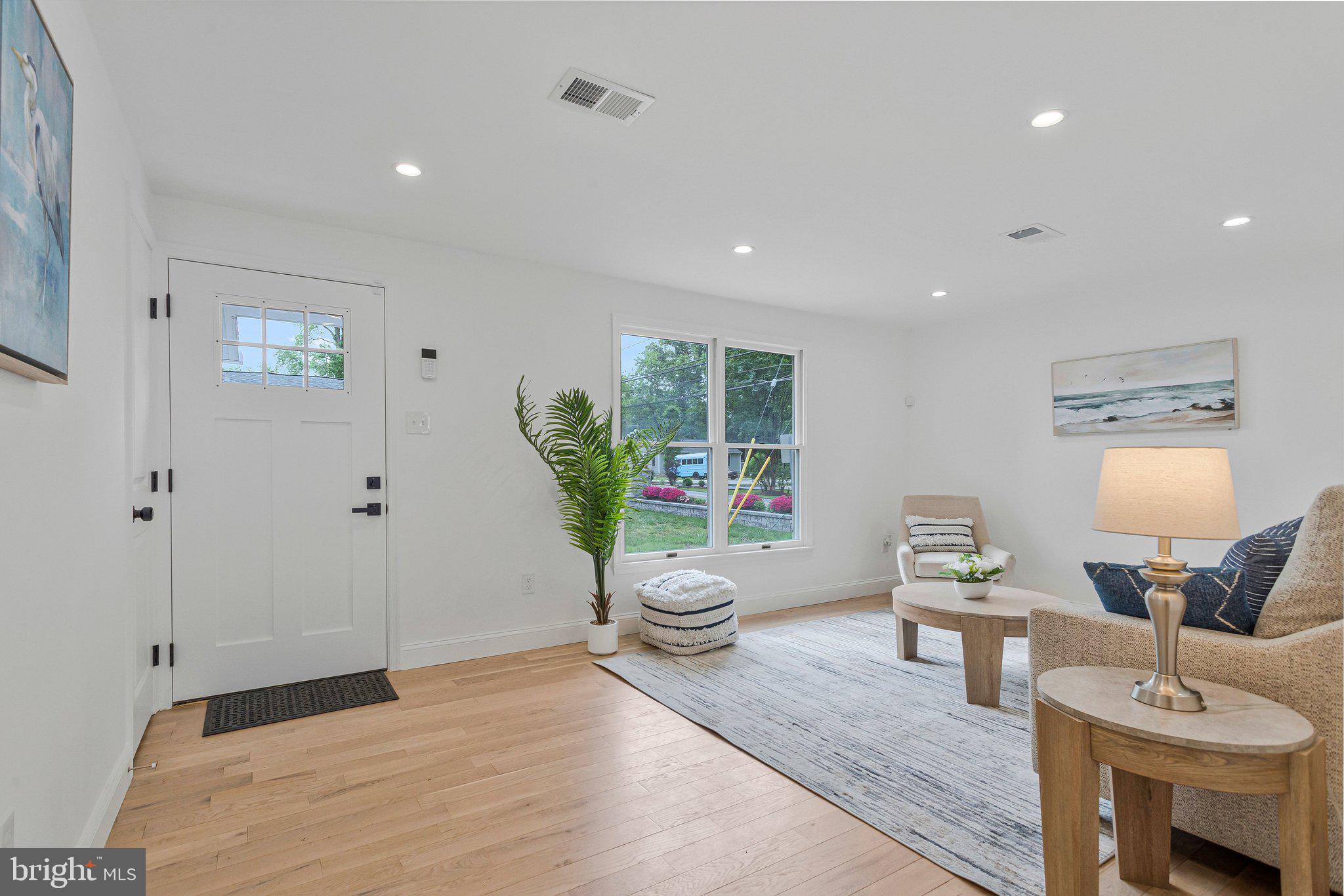 OYSTER HARBOR - Residential