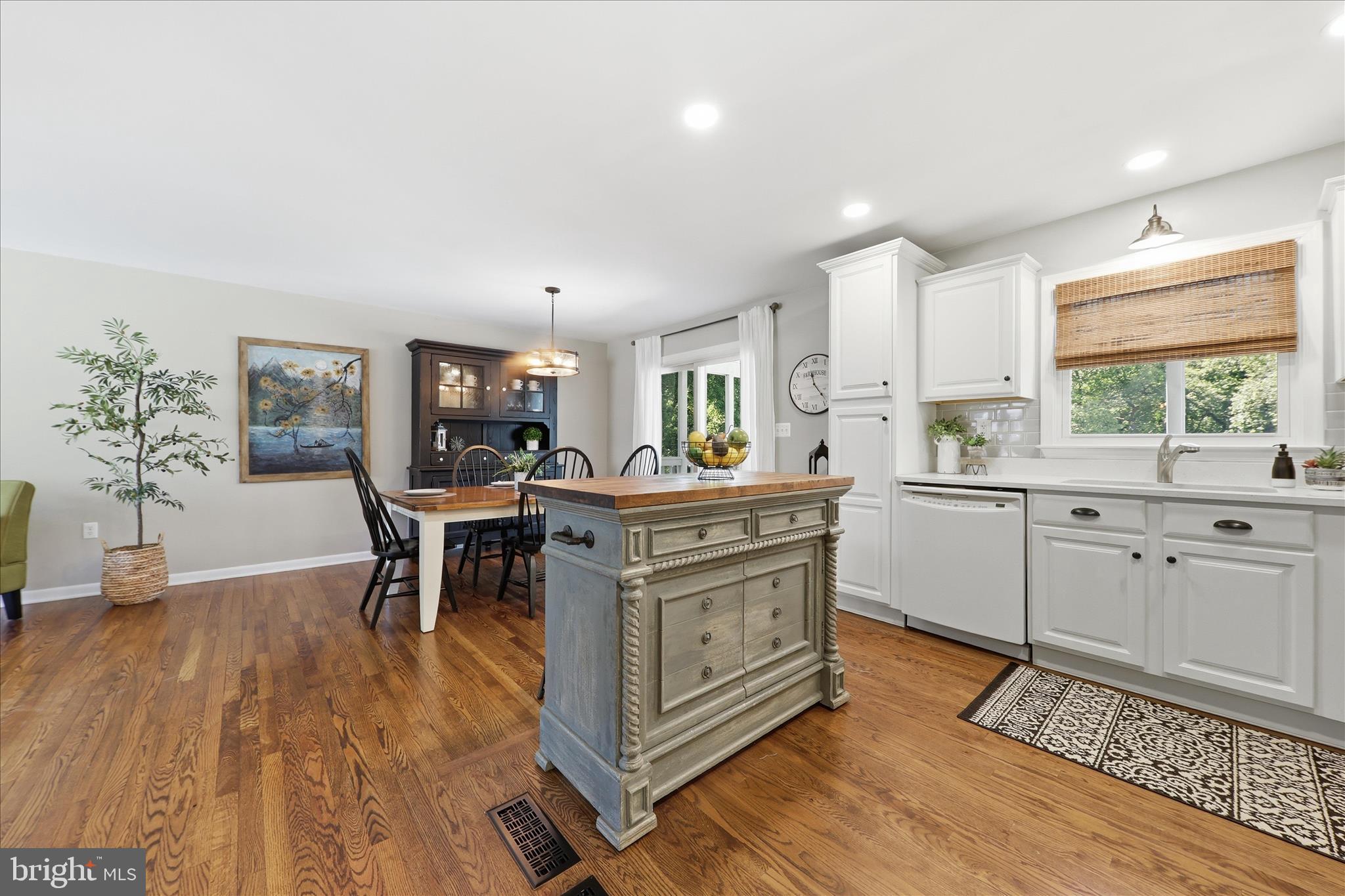 CLARK HEIGHTS - Residential