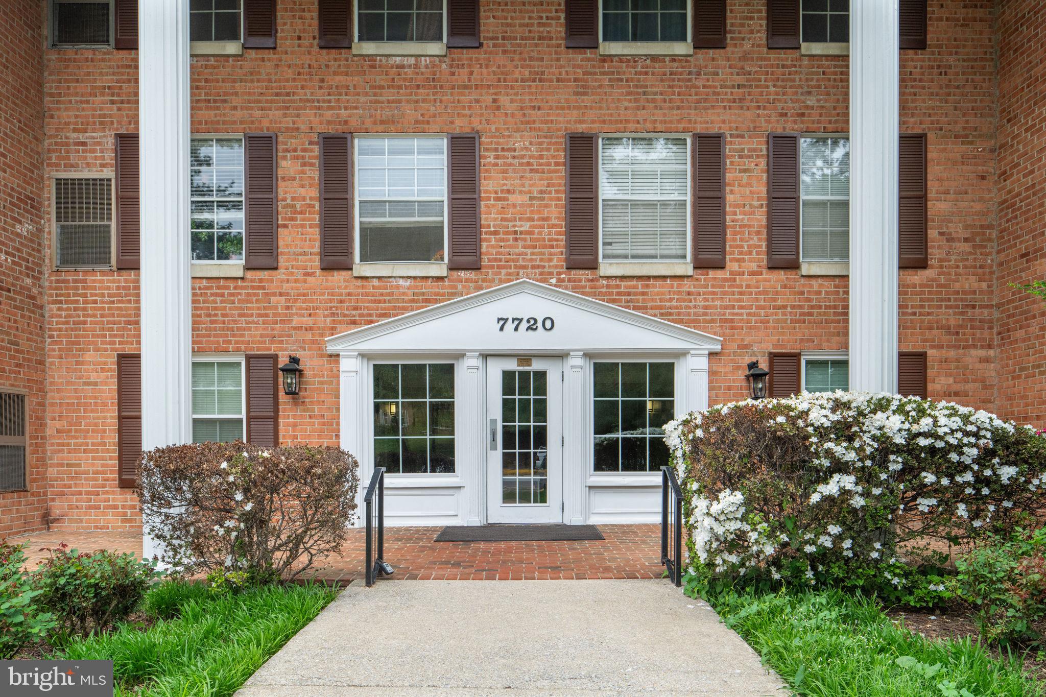 Location, Location, Location, Moving Ready, Lots of amenities, 3 very good size bedrooms, 2 full bathrooms, huge living room,  and more.