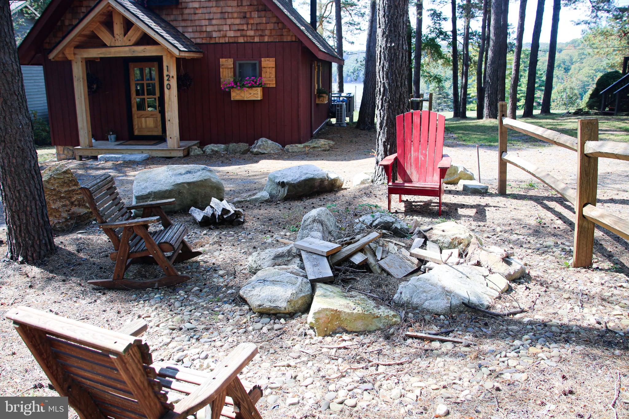 STONE TAVERN - Residential
