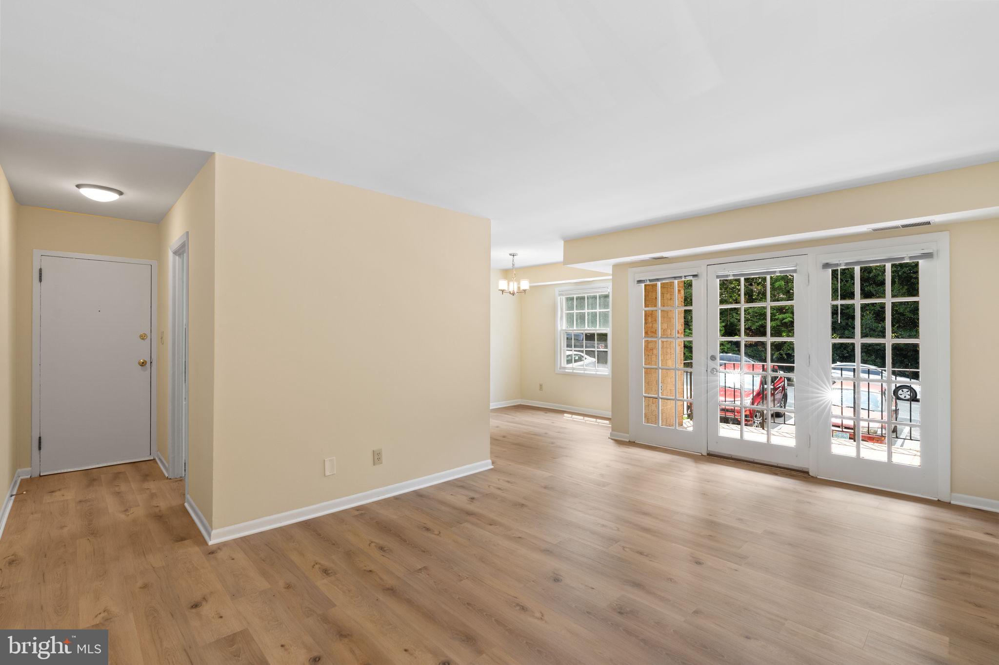 LYNDHURST - Residential